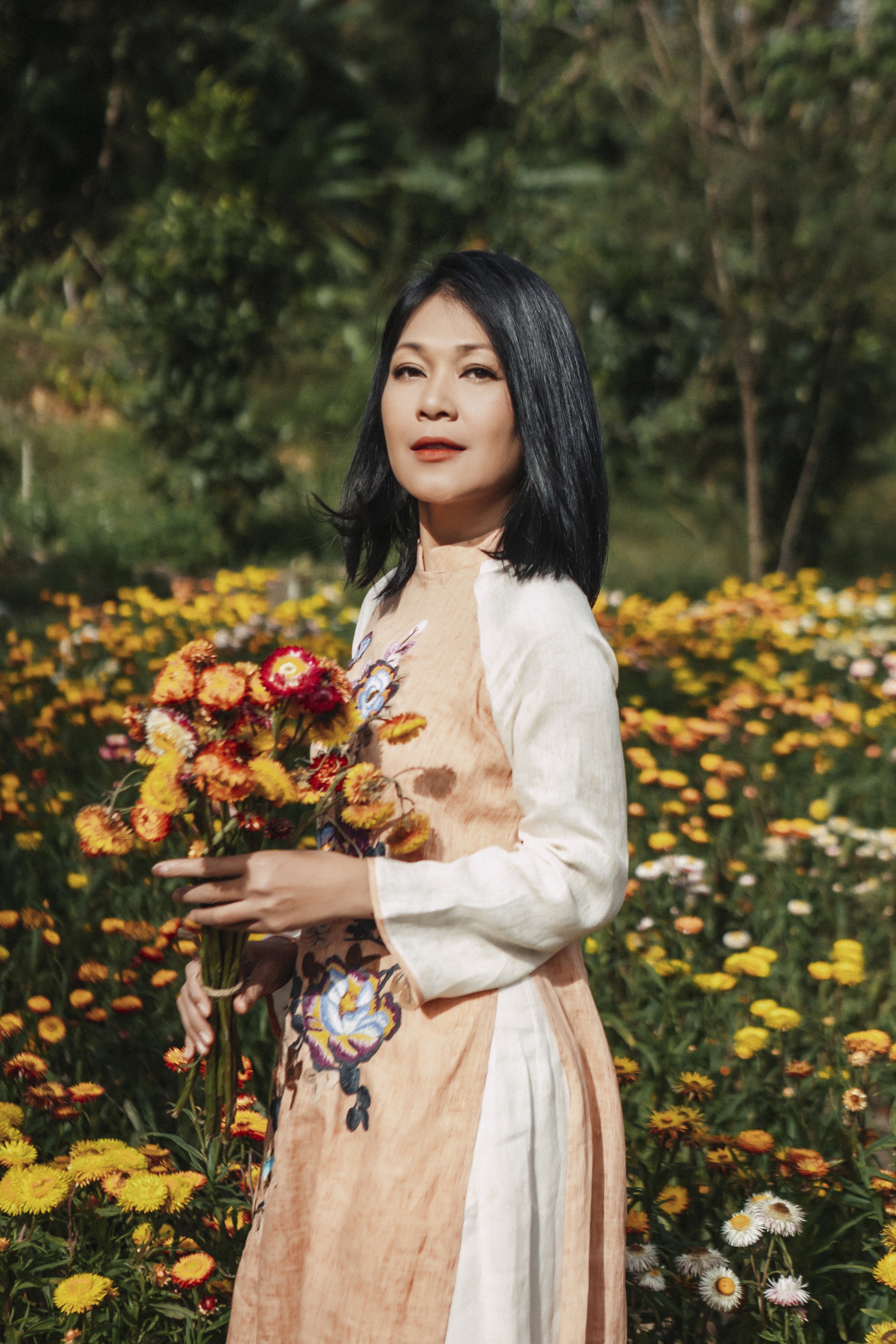 Vợ chồng L&yacute; Hải du xu&acirc;n c&ugrave;ng d&agrave;n diễn vi&ecirc;n 'Lật mặt 7'- Ảnh 6.