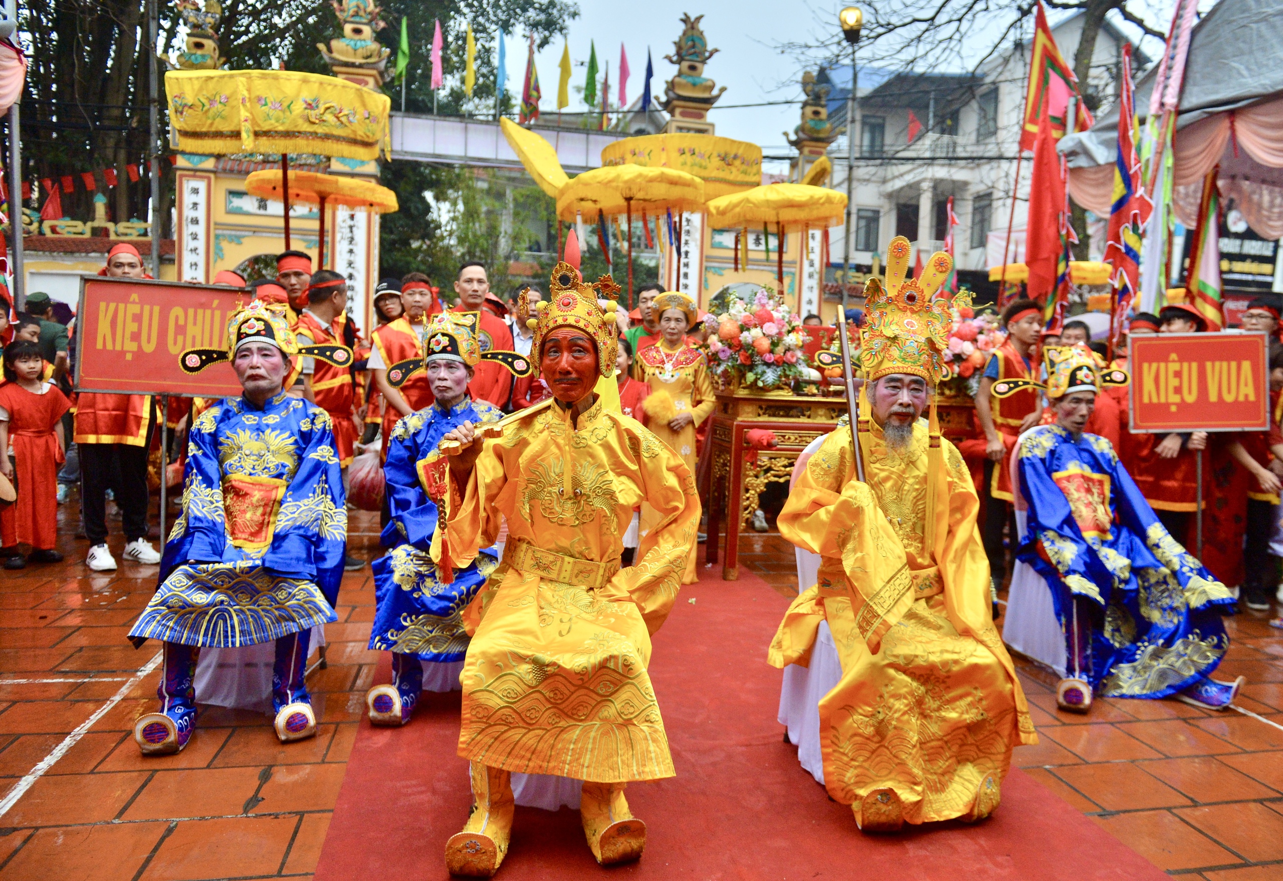 Lễ hội chém bạch kê tinh độc nhất vô nhị ở Hà Nội- Ảnh 2.