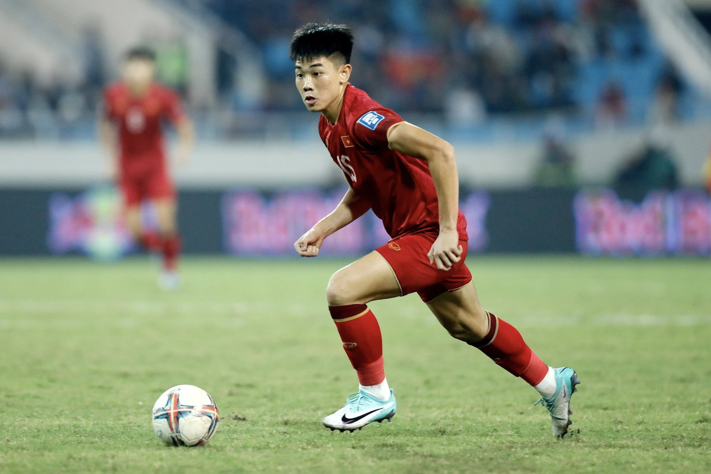 Lời xin lỗi của Đình Bắc: Khi sao trẻ kịp thời tỉnh ngộ