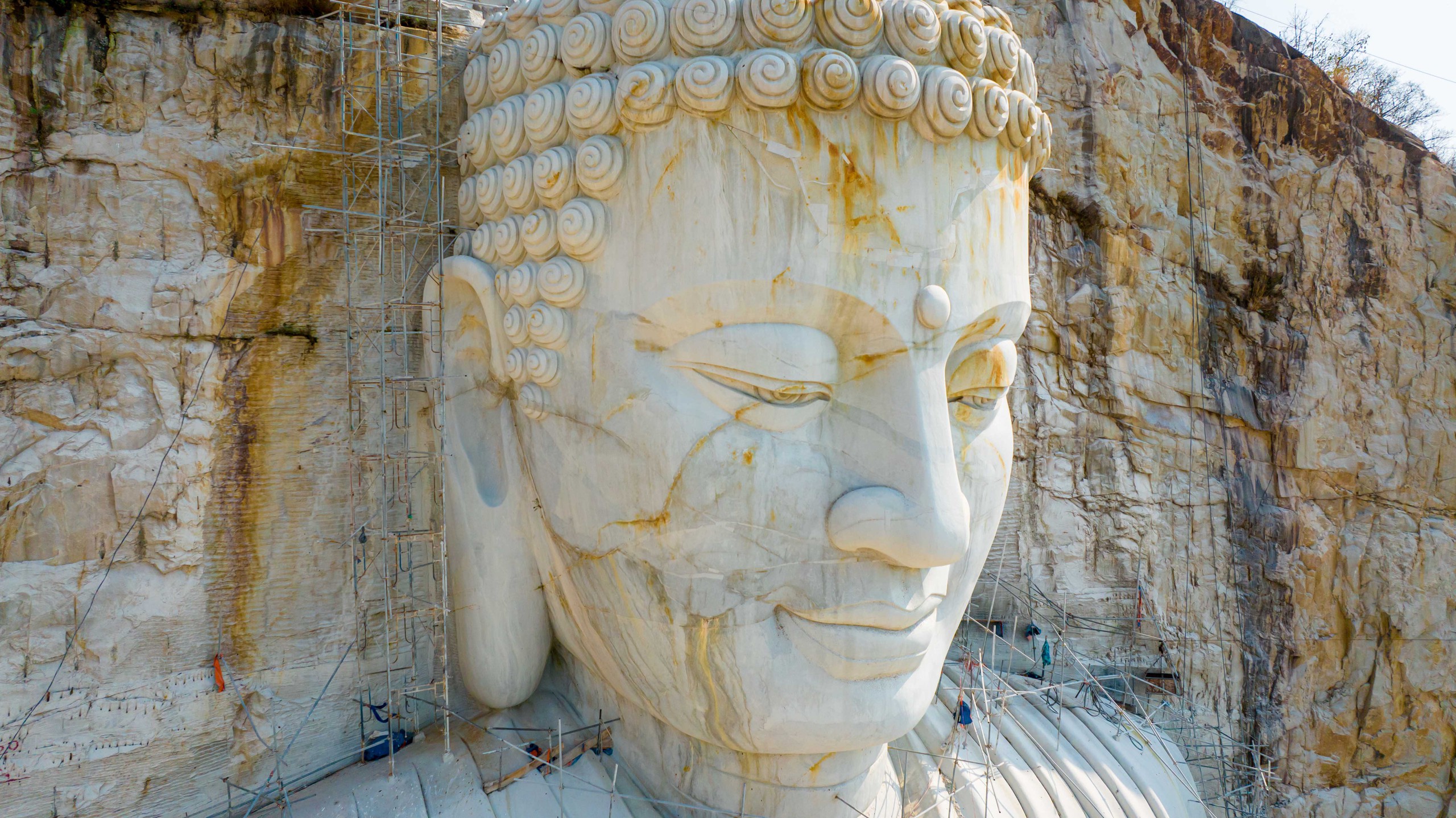 Chiêm ngưỡng tượng Phật cao 81m tạc trong vách núi An Giang- Ảnh 10.