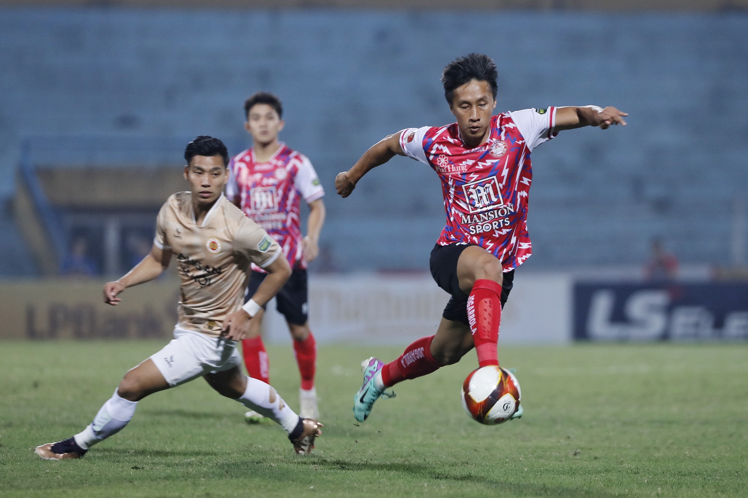 Lịch thi đấu V-League hôm nay (24.2): Đội Nam Định lại thăng hoa, CLB TP.HCM gây bất ngờ?- Ảnh 2.