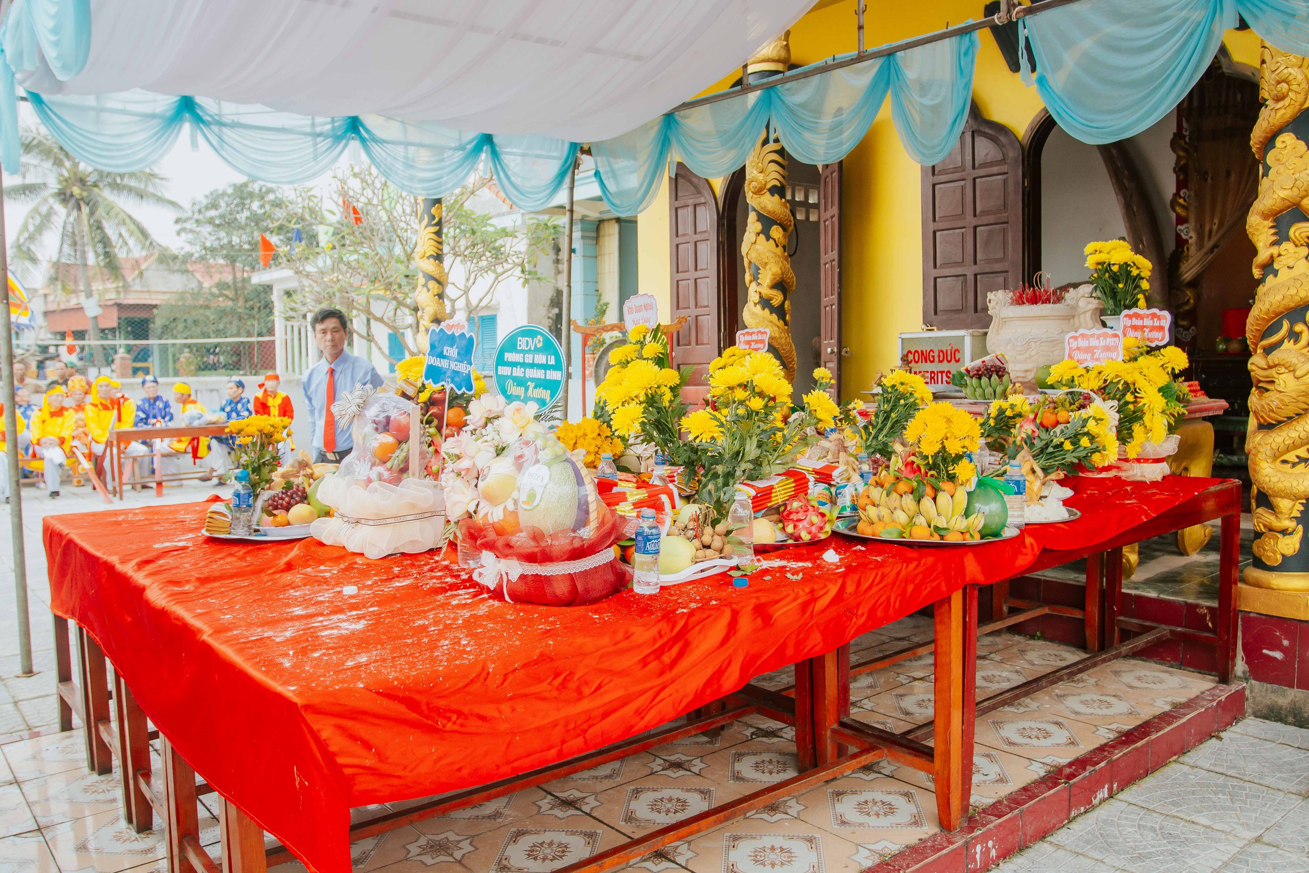 Độc đáo lễ hội cầu ngư tại làng chài gần 400 năm ở Quảng Bình- Ảnh 4.