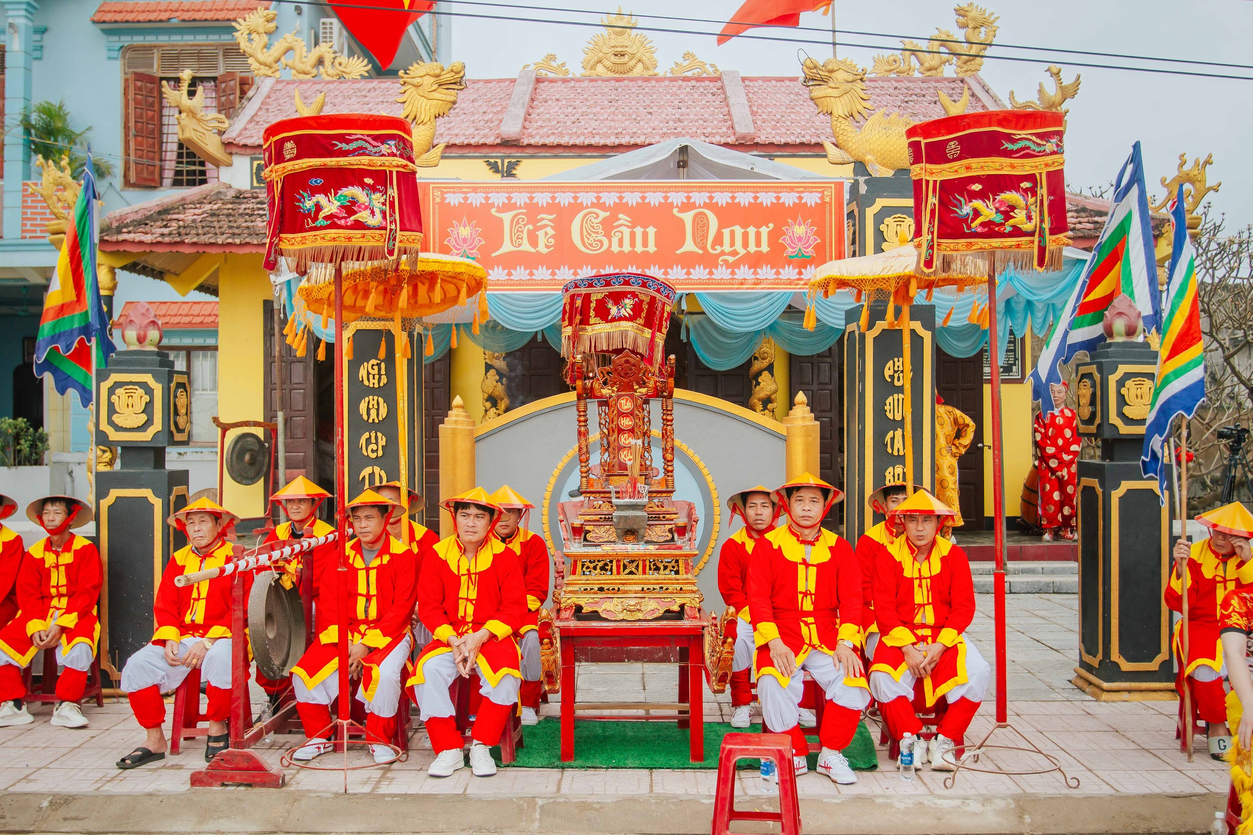 Về làng biển 400 năm tuổi ở Quảng Bình xem lễ hội cầu ngư rằm tháng giêng- Ảnh 1.