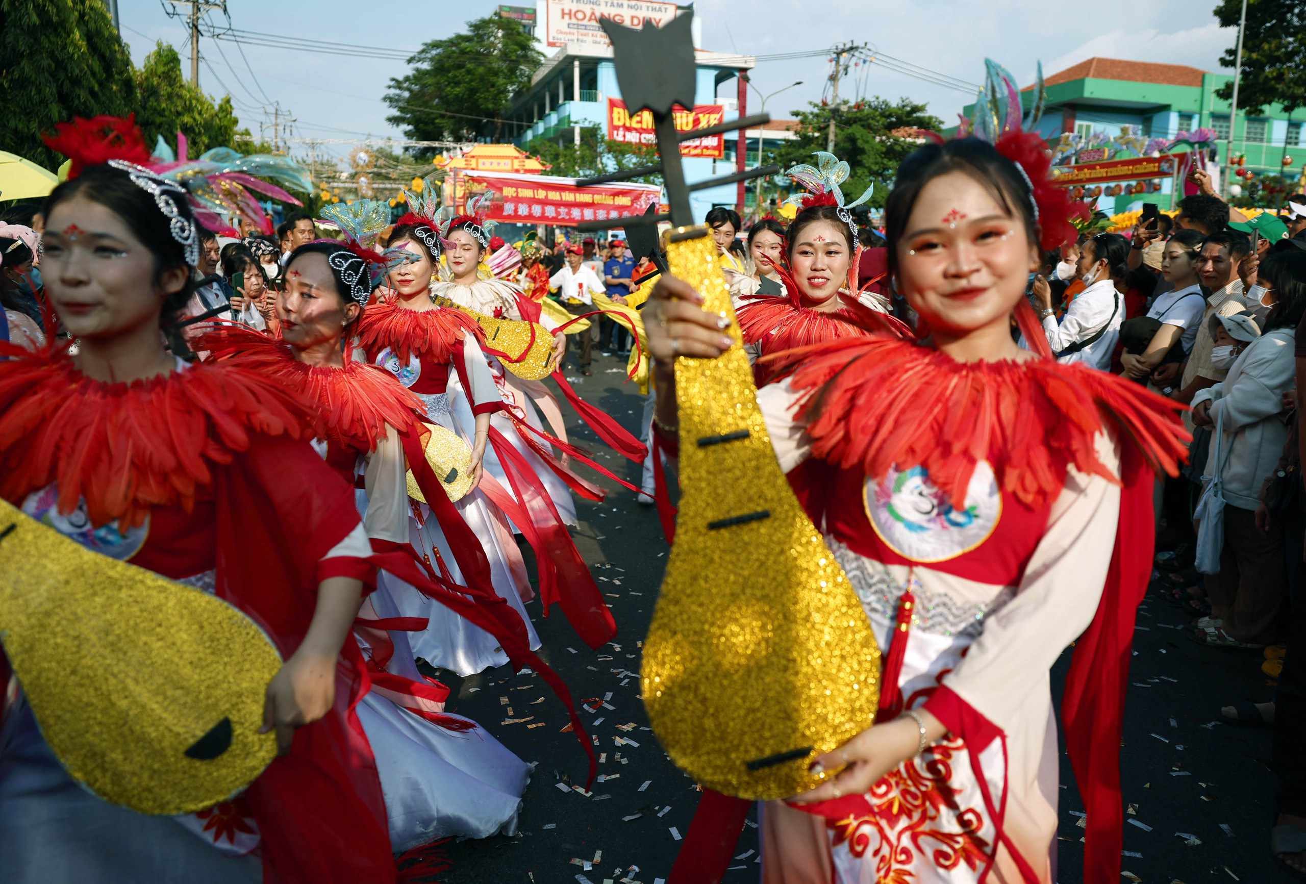 'Biển người' tham gia lễ rước kiệu Bà Thiên Hậu- Ảnh 7.