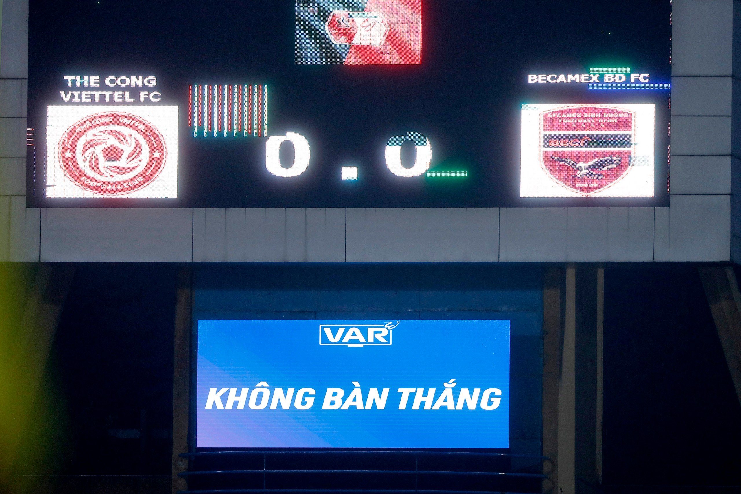 Lộ diện 3 trận nóng có VAR, cuộc đua vô địch V-League không thể thiếu ‘nhân vật’ này- Ảnh 2.