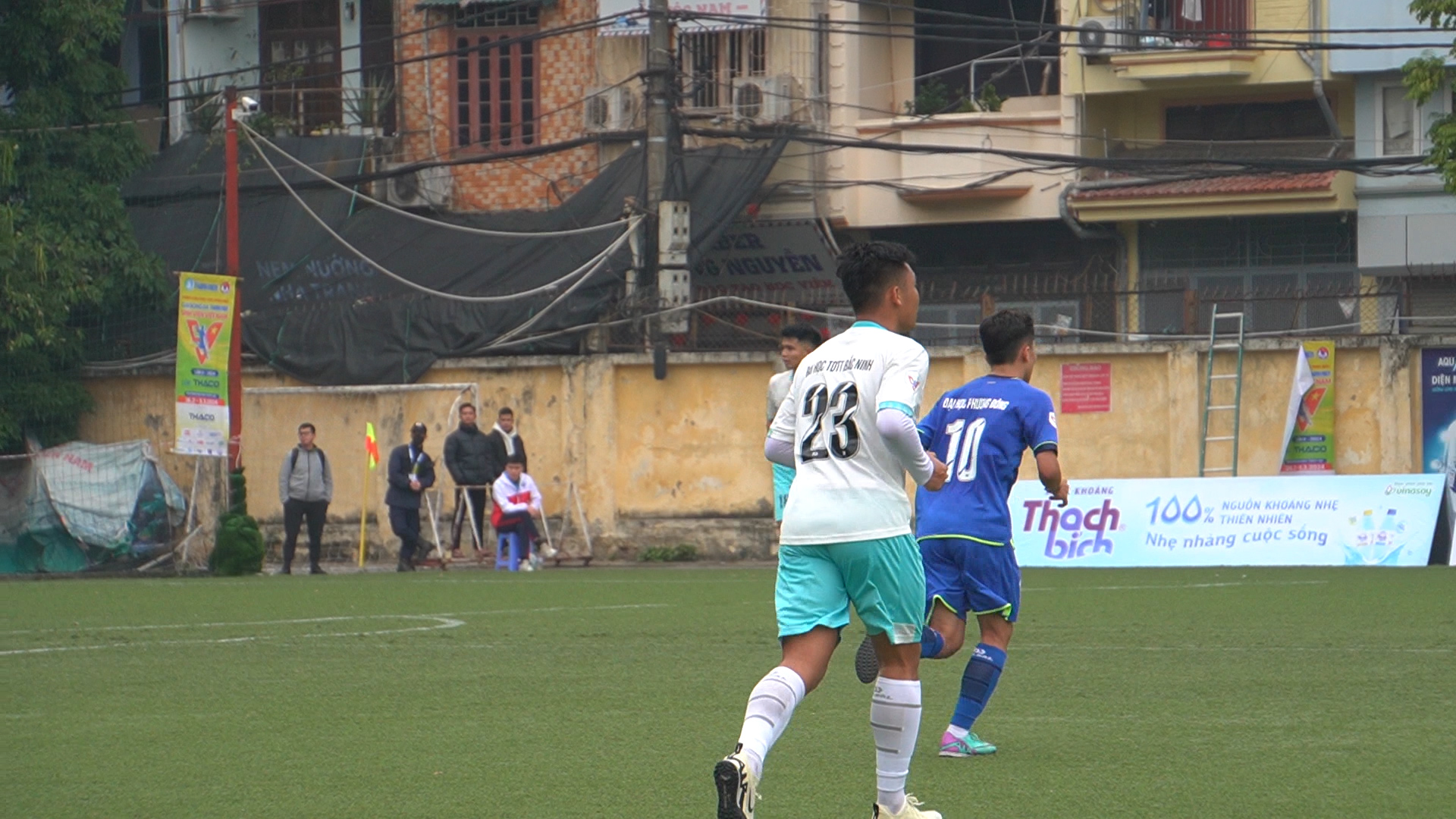 Trước trận 'chung kết bảng', tiền đạo ĐH TDTT Bắc Ninh e ngại nhất cầu thủ này của ĐH Thủy Lợi- Ảnh 2.