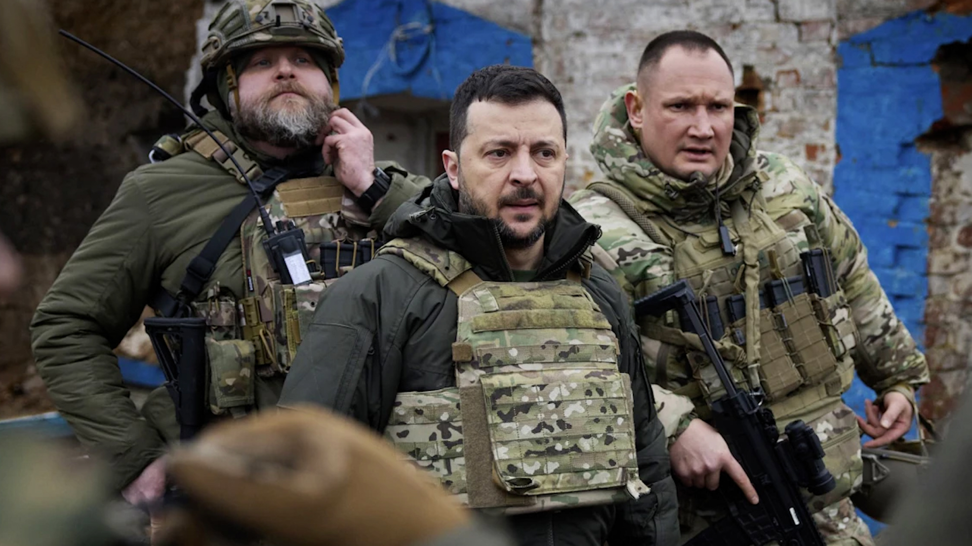 Tướng Ukraine hé lộ bất đồng lớn giữa quân đội với chính phủ- Ảnh 1.