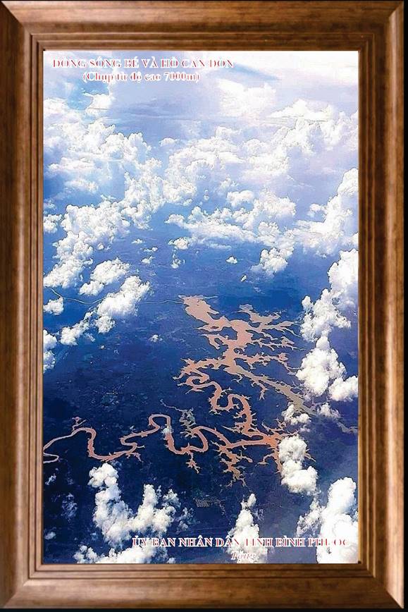 Ấn tượng hình ảnh 'tam long hội tụ' từ hệ thống sông, hồ Bình Phước- Ảnh 3.