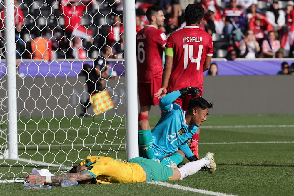 Indonesia hồi hộp chờ tin vui từ thủ môn từng làm nản lòng đội tuyển Việt Nam- Ảnh 2.