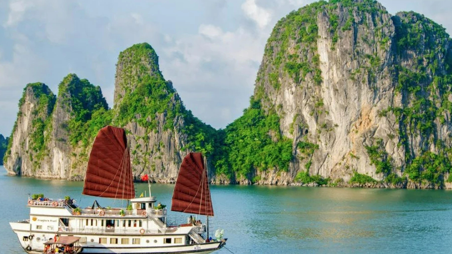 Lý do du khách Úc chọn Việt Nam thay vì Thái Lan hay Indonesia- Ảnh 3.