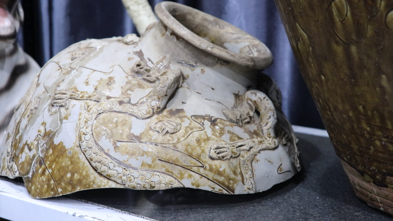 Chiêm ngưỡng hình tượng rồng khắc họa trên chóe cổ với niên đại hàng ngàn năm- Ảnh 2.