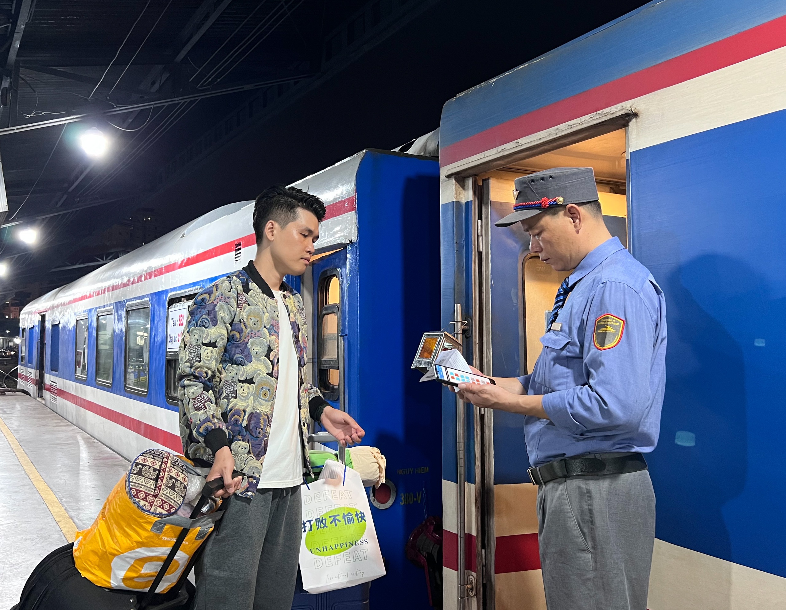 Tết 2026: Những ai được chăm lo đến 2 triệu đồng/người ở TP.HCM? - Ảnh 2.