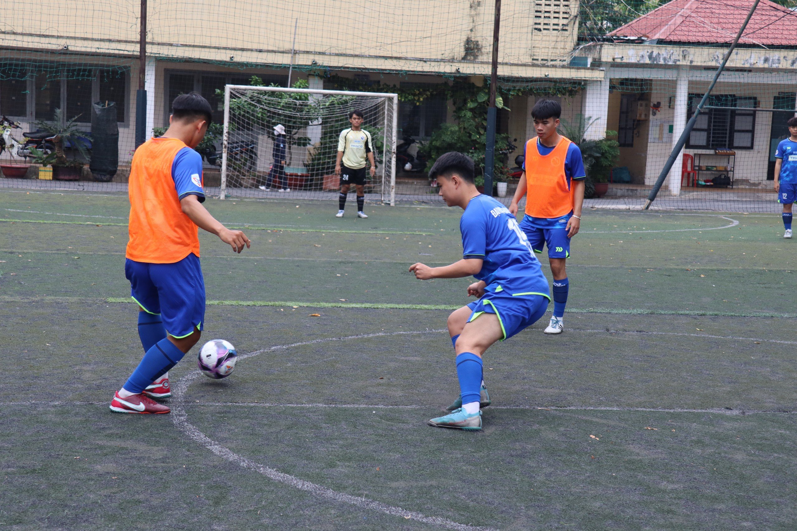 Đội Trường ĐH Nha Trang 1- 0 đội Trường ĐH Khánh Hòa: 3 điểm quý giá về tay chủ nhà- Ảnh 2.