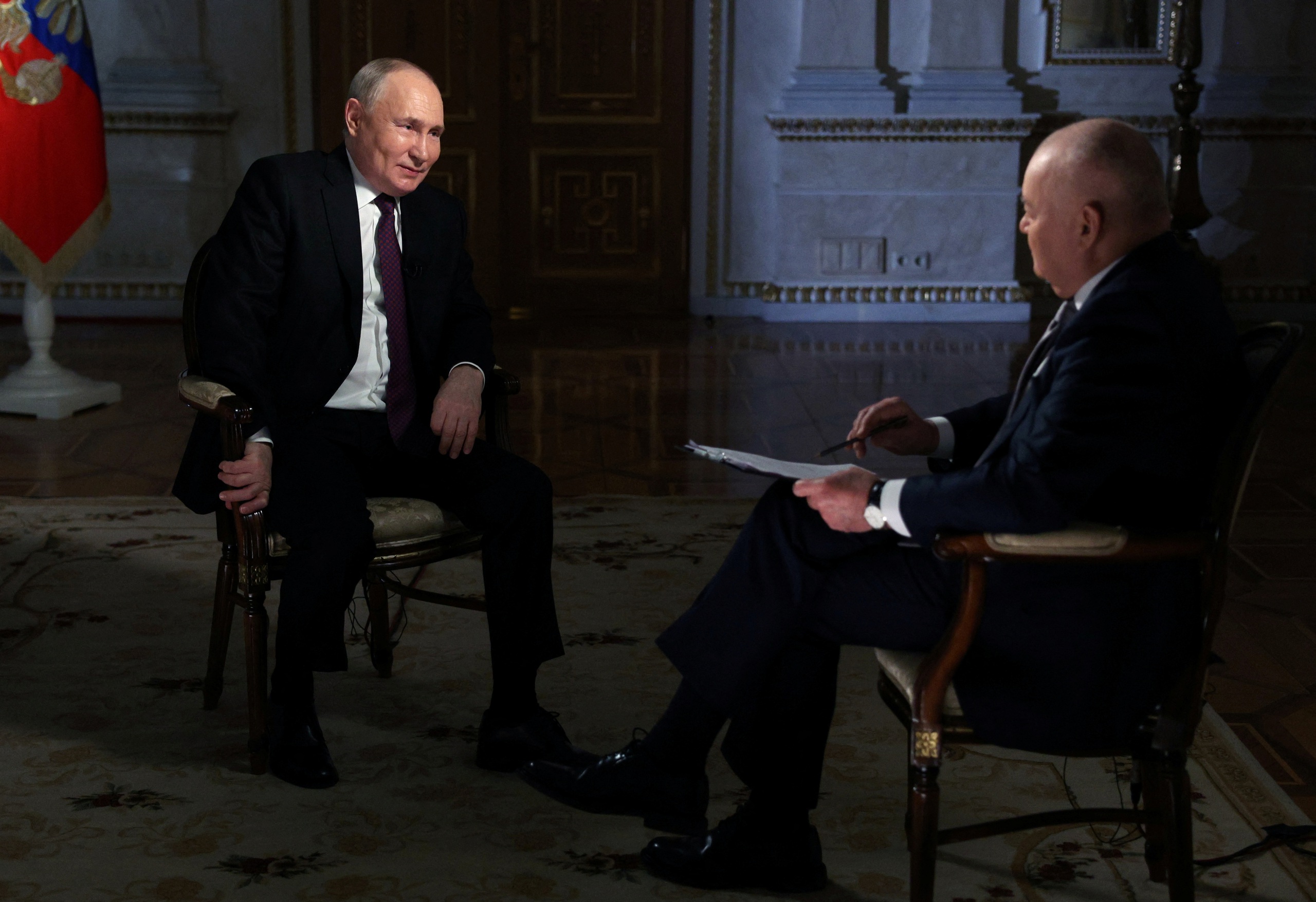Tổng thống Putin cảnh báo phương Tây: Nga sẵn sàng cho cuộc chiến hạt nhân- Ảnh 1.