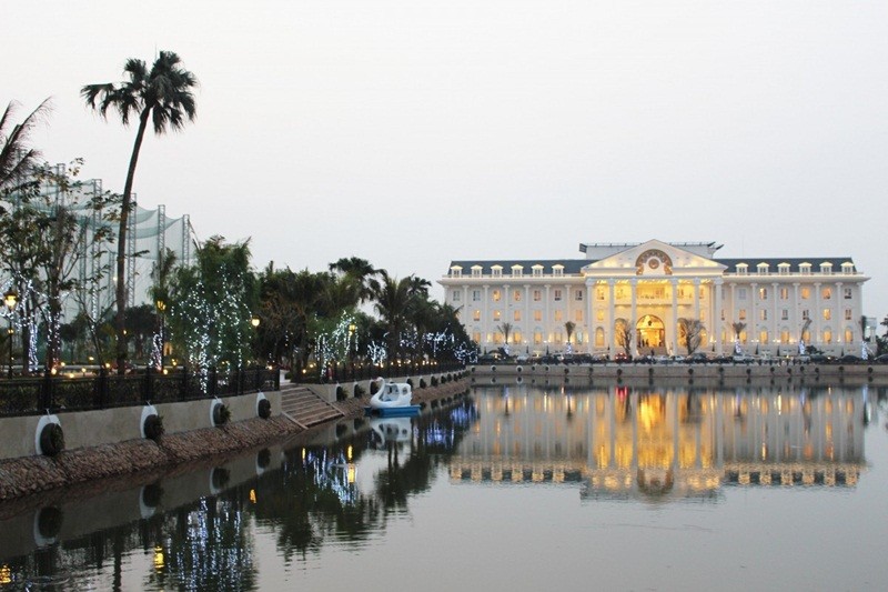 Resor ideal yang harus dicoba wisatawan saat bepergian ke Utara - Foto 2. Nơi nghỉ dưỡng lý tưởng mà du khách nên trải nghiệm khi du lịch miền Bắc- Ảnh 2.