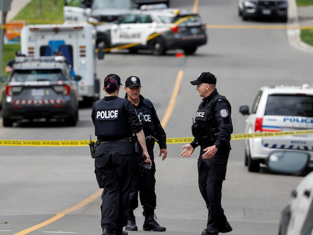 Cảnh sát Canada khuyên dân để chìa khóa xe ở nơi tiện cho kẻ trộm- Ảnh 1.