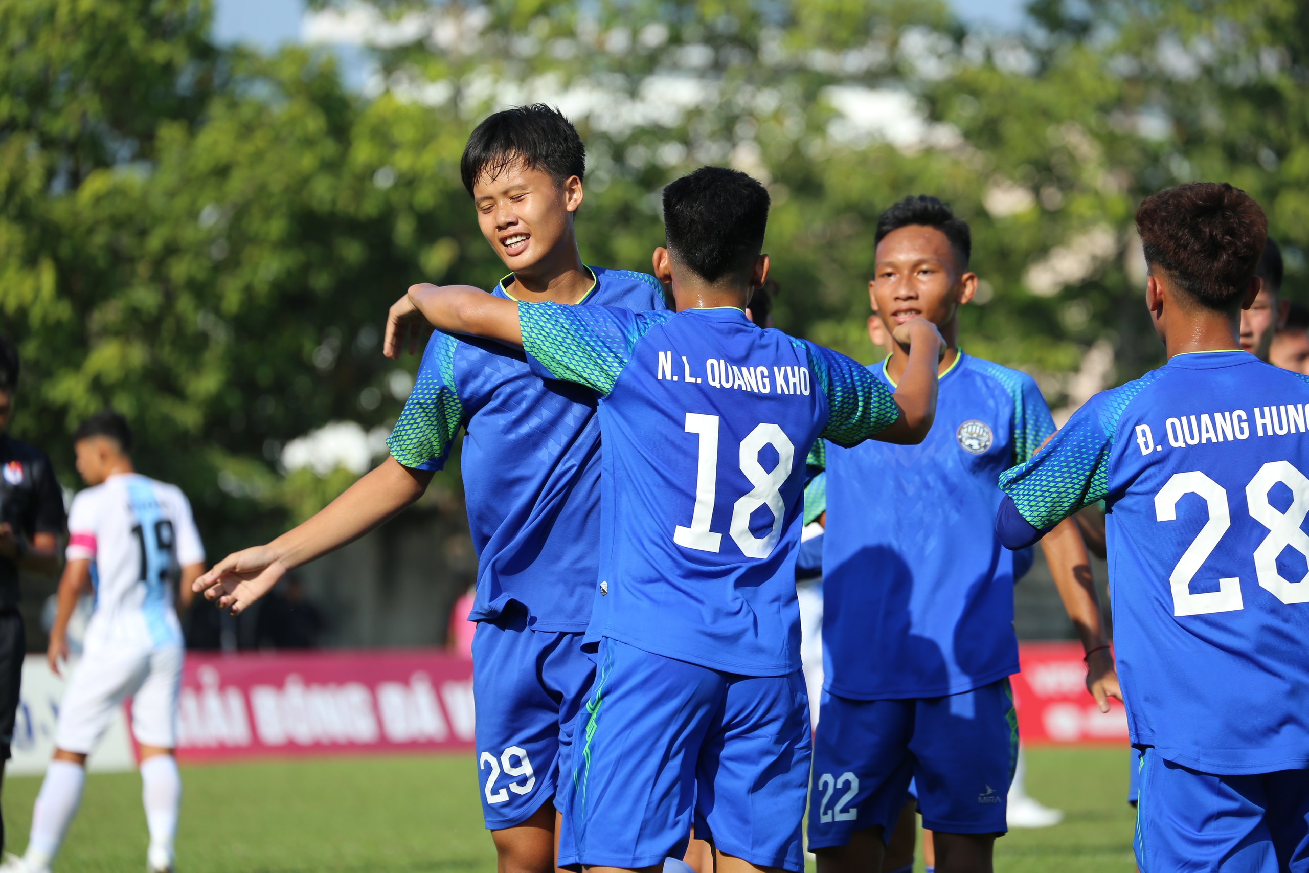 Quang Khôi đang tỏa sáng trong số áo 18 của đội U.17 Bà Rịa - Vũng Tàu