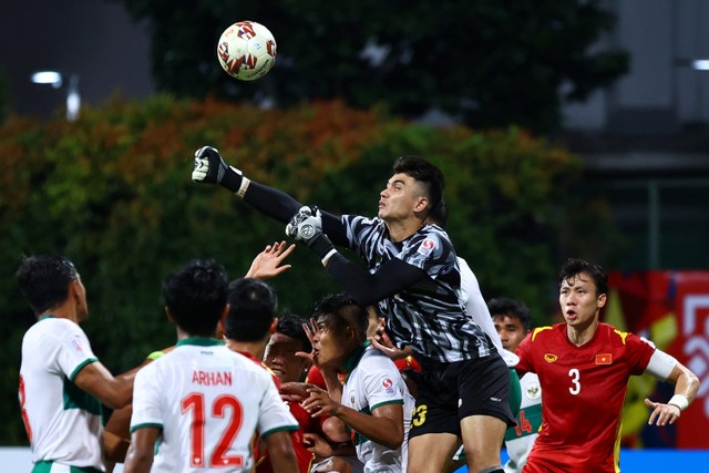 Thủ thành Indonesia: Không thắng đội tuyển Việt Nam trong 6 trận, không muốn nhớ quá khứ- Ảnh 2.
