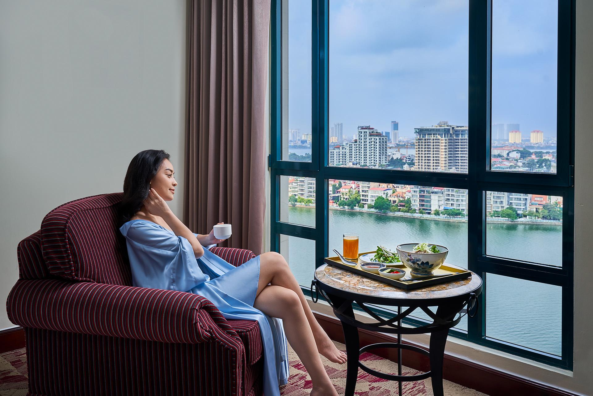 Khách sạn Sheraton Hà Nội kỷ niệm 20 năm theo đuổi sự xuất sắc- Ảnh 2.
