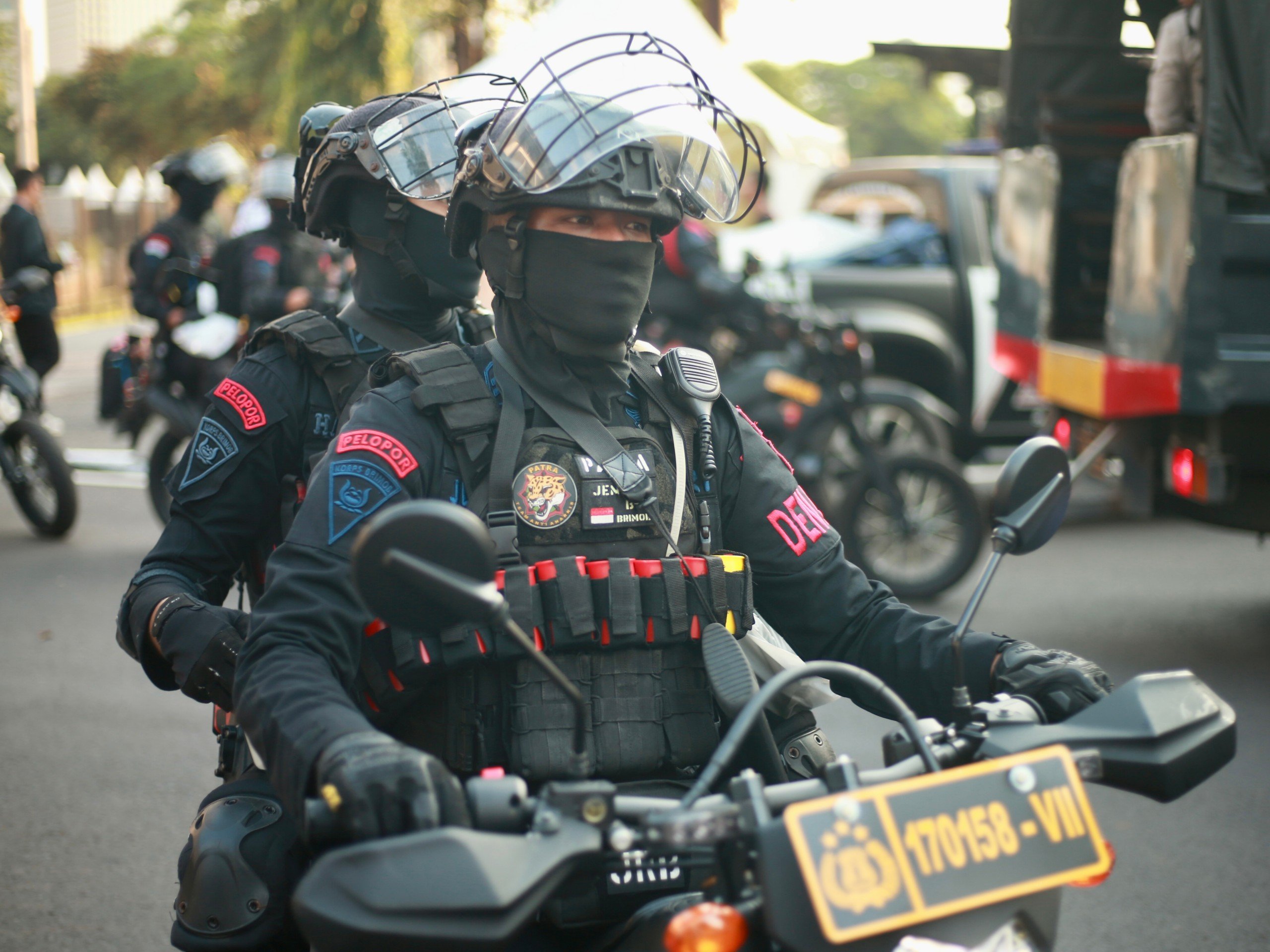 Indonesia huy động 2.500 cảnh sát bảo vệ đội tuyển Việt Nam và trận đấu nóng tại Bung Karno- Ảnh 3.