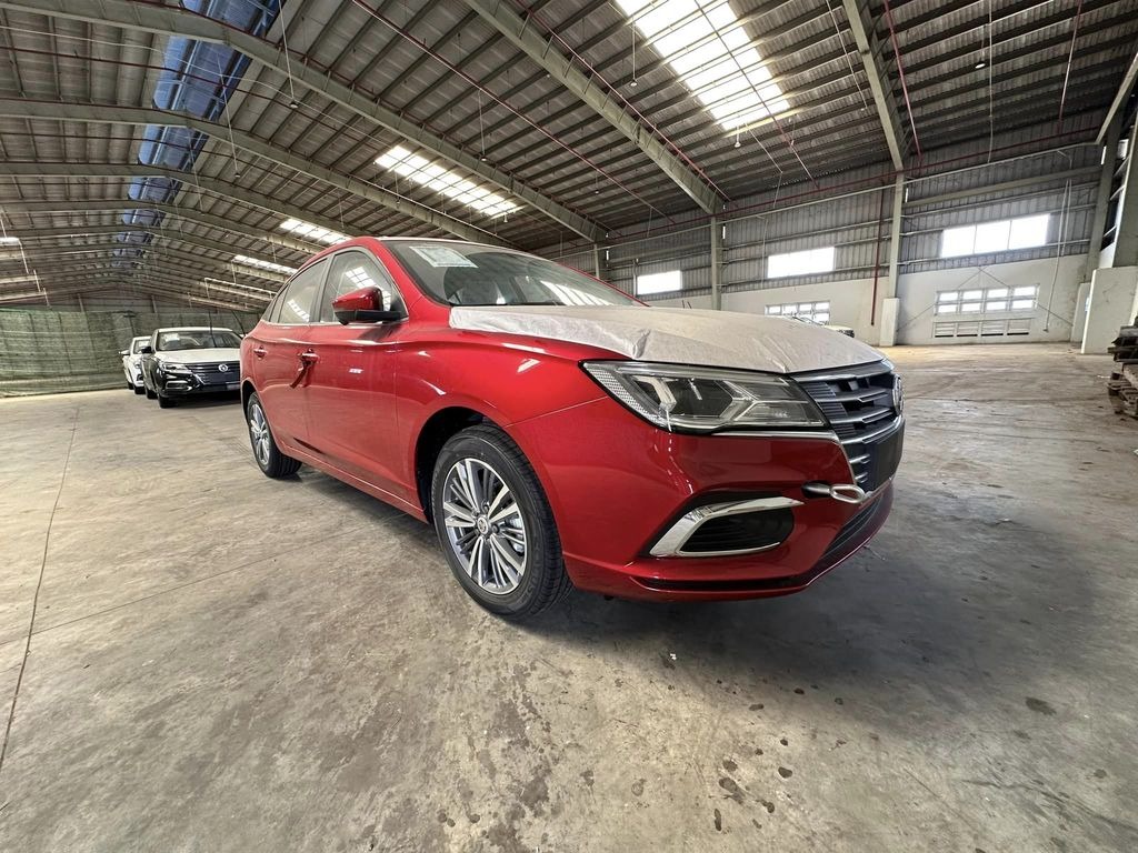 MG5 số tự động về Việt Nam, giá dưới 500 triệu đồng- Ảnh 1. MG5 số tự động về Việt Nam, giá dưới 500 triệu đồng- Ảnh 1.