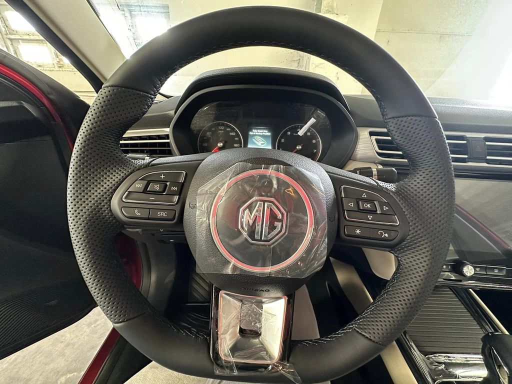 MG5 số tự động về Việt Nam, giá dưới 500 triệu đồng- Ảnh 3. MG5 số tự động về Việt Nam, giá dưới 500 triệu đồng- Ảnh 3.