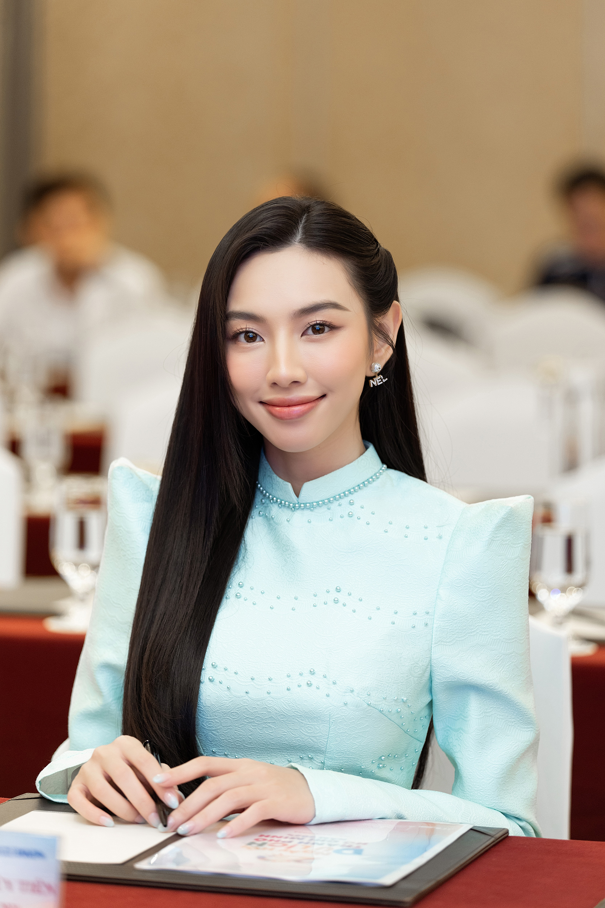 Hoa hậu Thùy Tiên làm đại sứ Ngày hội Du lịch TP.HCM- Ảnh 1.