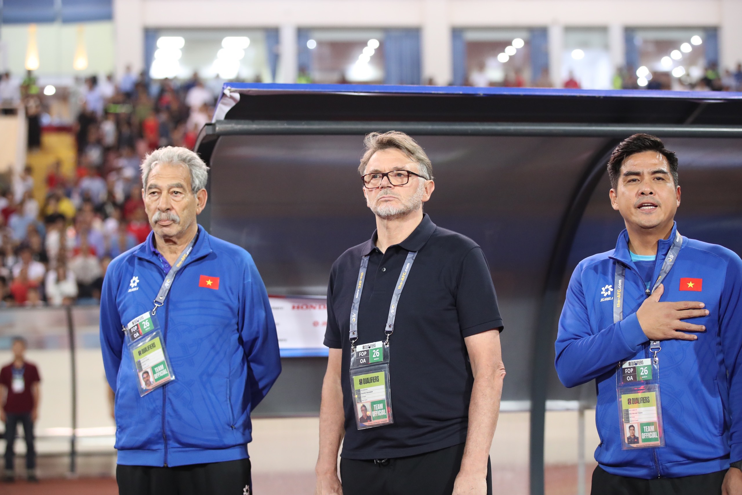 HLV Troussier chia tay đội tuyển Việt Nam sau 1 năm gắn bó