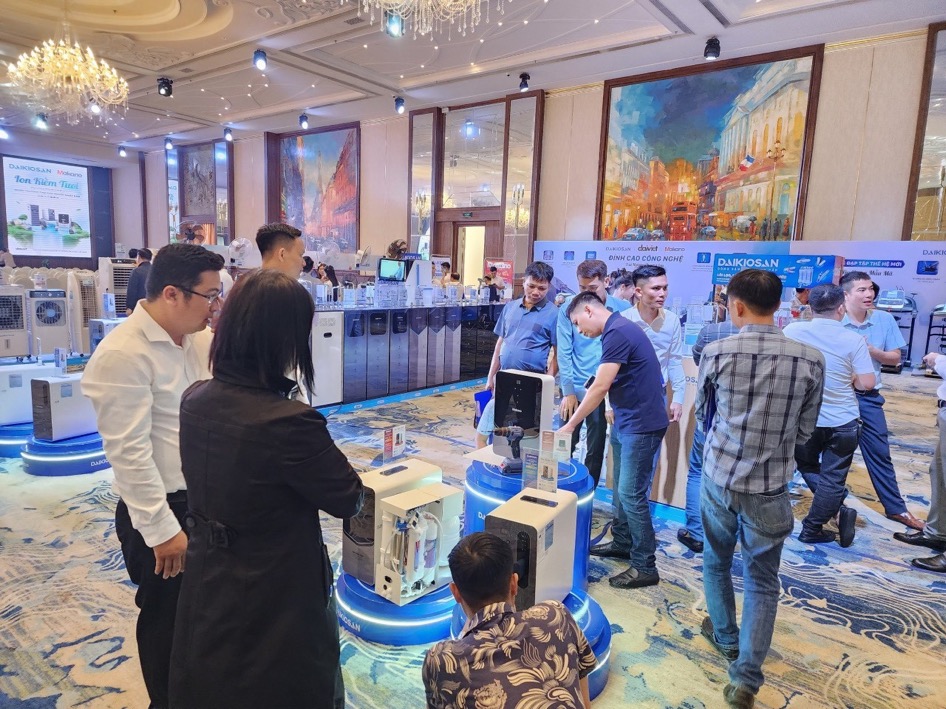 Sự kiện ion kiềm tươi Daikiosan: Giải pháp đột phá trong ngành lọc nước - Ảnh 4. Sự kiện ion kiềm tươi Daikiosan: Giải pháp đột phá trong ngành lọc nước - Ảnh 4.