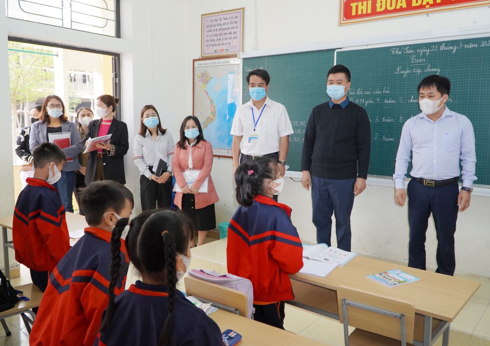 Hà Tĩnh ghi nhận 13 trẻ em mắc bệnh sởi tại một huyện- Ảnh 2. Hà Tĩnh ghi nhận 13 trẻ em mắc bệnh sởi tại một huyện- Ảnh 2.