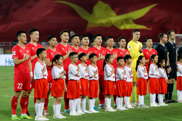 HLV Troussier ra đi, bóng đá Việt Nam nếu không cẩn thận sẽ…- Ảnh 1.