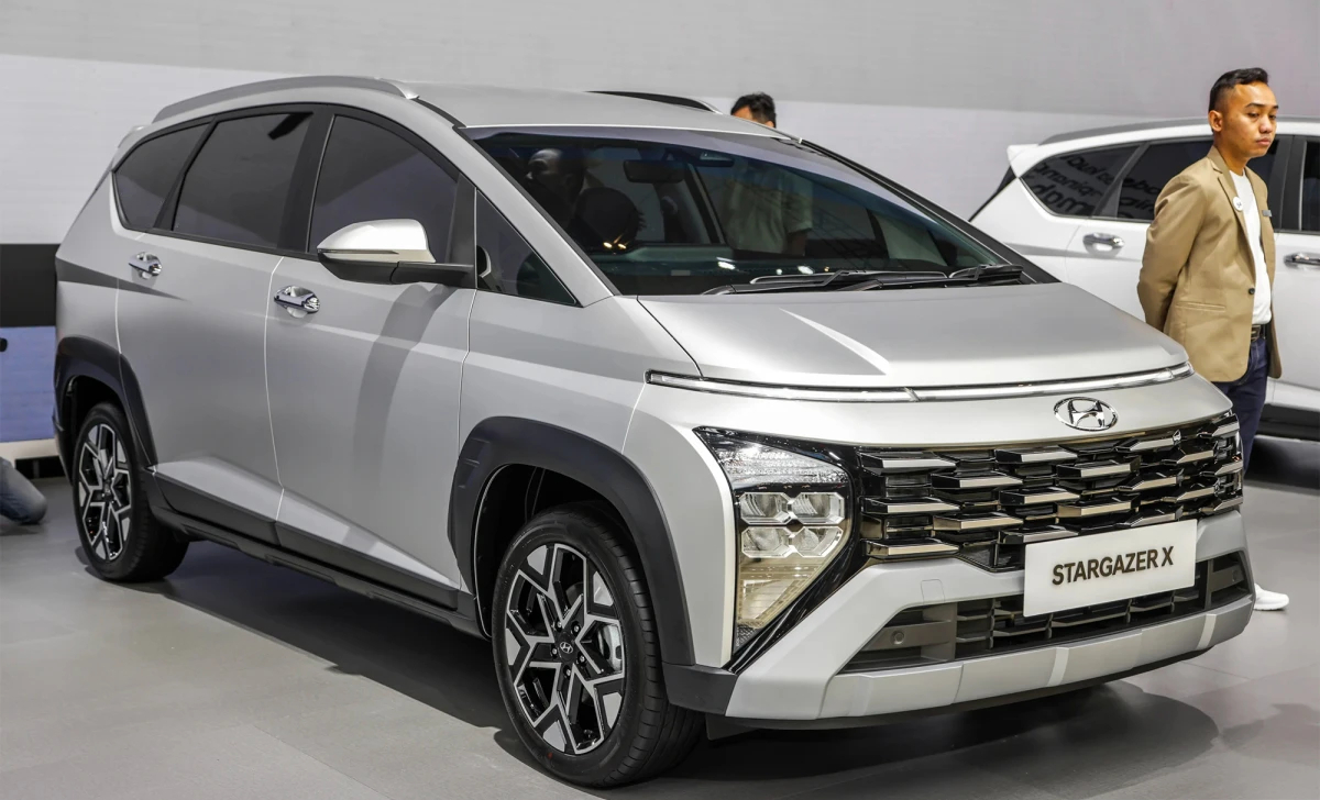 Đại lý hạ giá, xả hàng Hyundai Stargazer 2023 nhận cọc bản Stargazer X- Ảnh 3. Đại lý hạ giá, xả hàng Hyundai Stargazer 2023 nhận cọc bản Stargazer X- Ảnh 3.