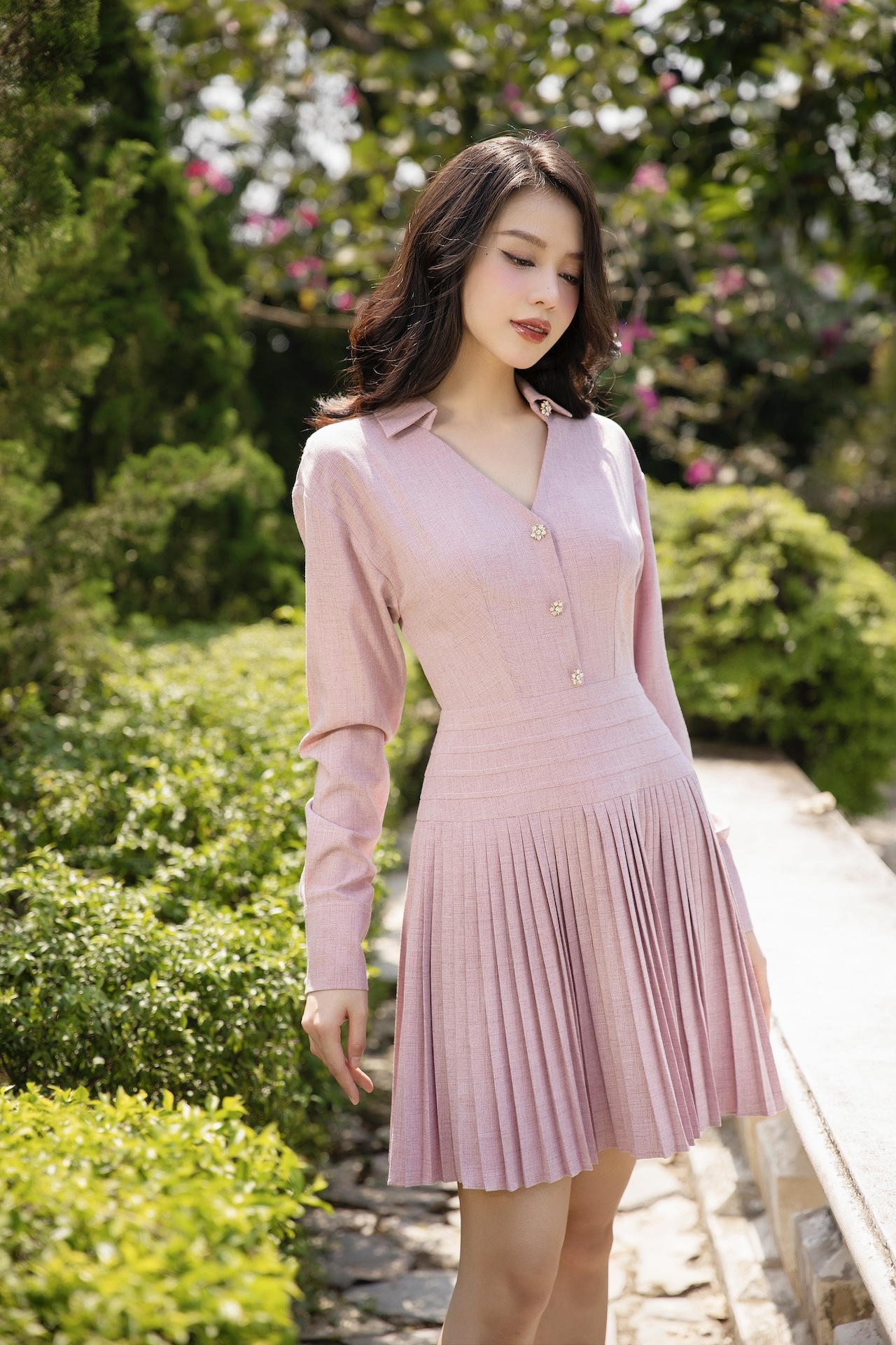 Những mẫu váy sơ mi xinh xắn hợp gu thời trang cho nàng công sở - Thời  trang - Việt Giải Trí