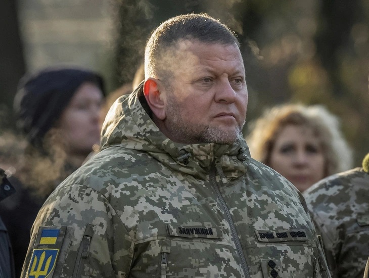 Hết làm tổng tư lệnh, 'thiết tướng quân' Zaluzhnyi sang Anh làm đại sứ Ukraine- Ảnh 1.