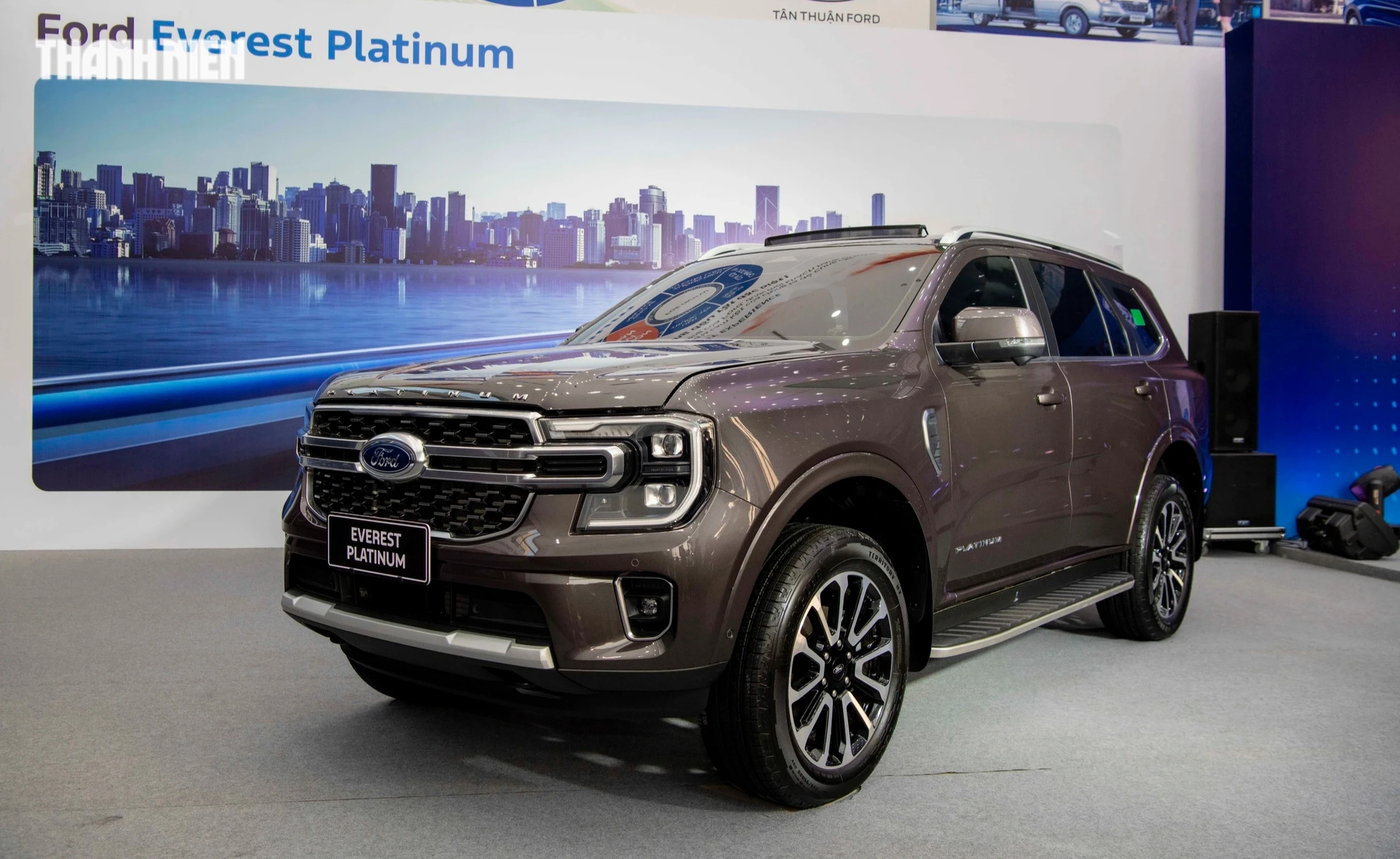 Ford Everest phiên bản Platinum có giá 1,545 tỉ đồng