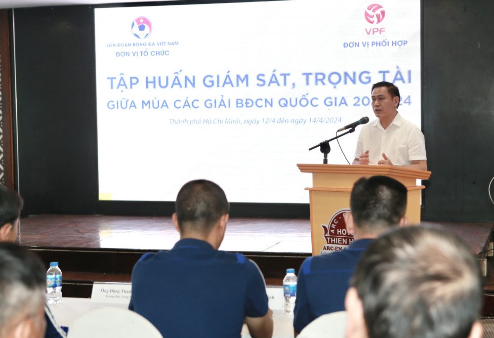 Phó chủ tịch VFF Trần Anh Tú cho biết, VAR có thể xuất hiện ở các trận đấu ở phía nam trong thời gian tới