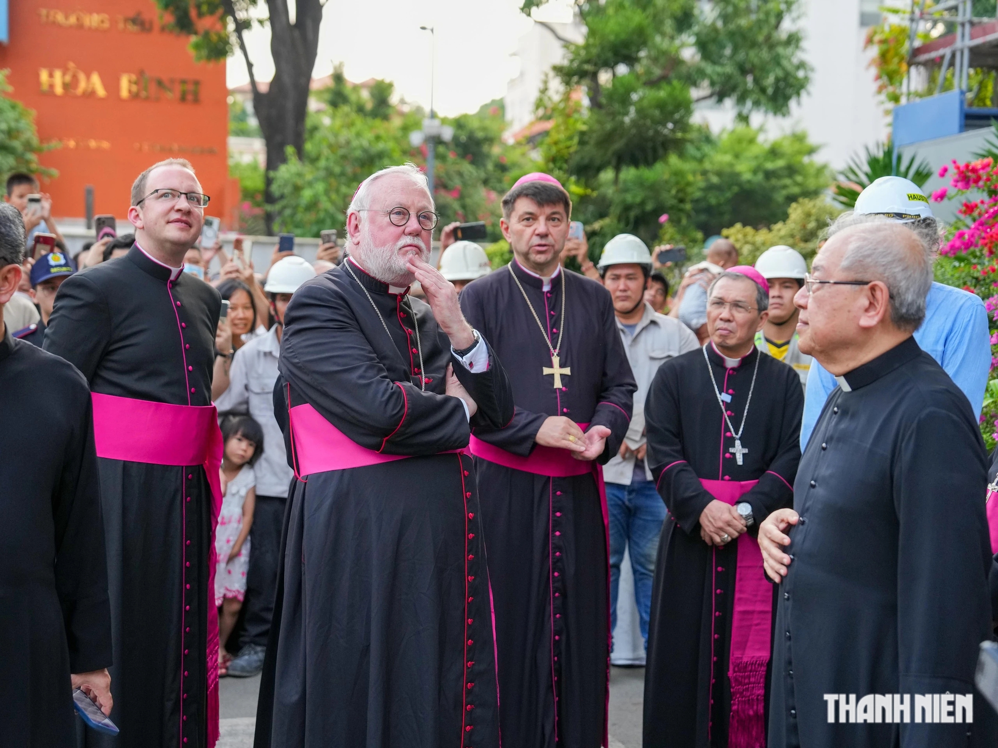 Theo lời linh mục Hồ Văn Xuân, công trình đại trùng tu đã hoàn thành hơn 50%. Ở tuổi U.80, vị linh mục 