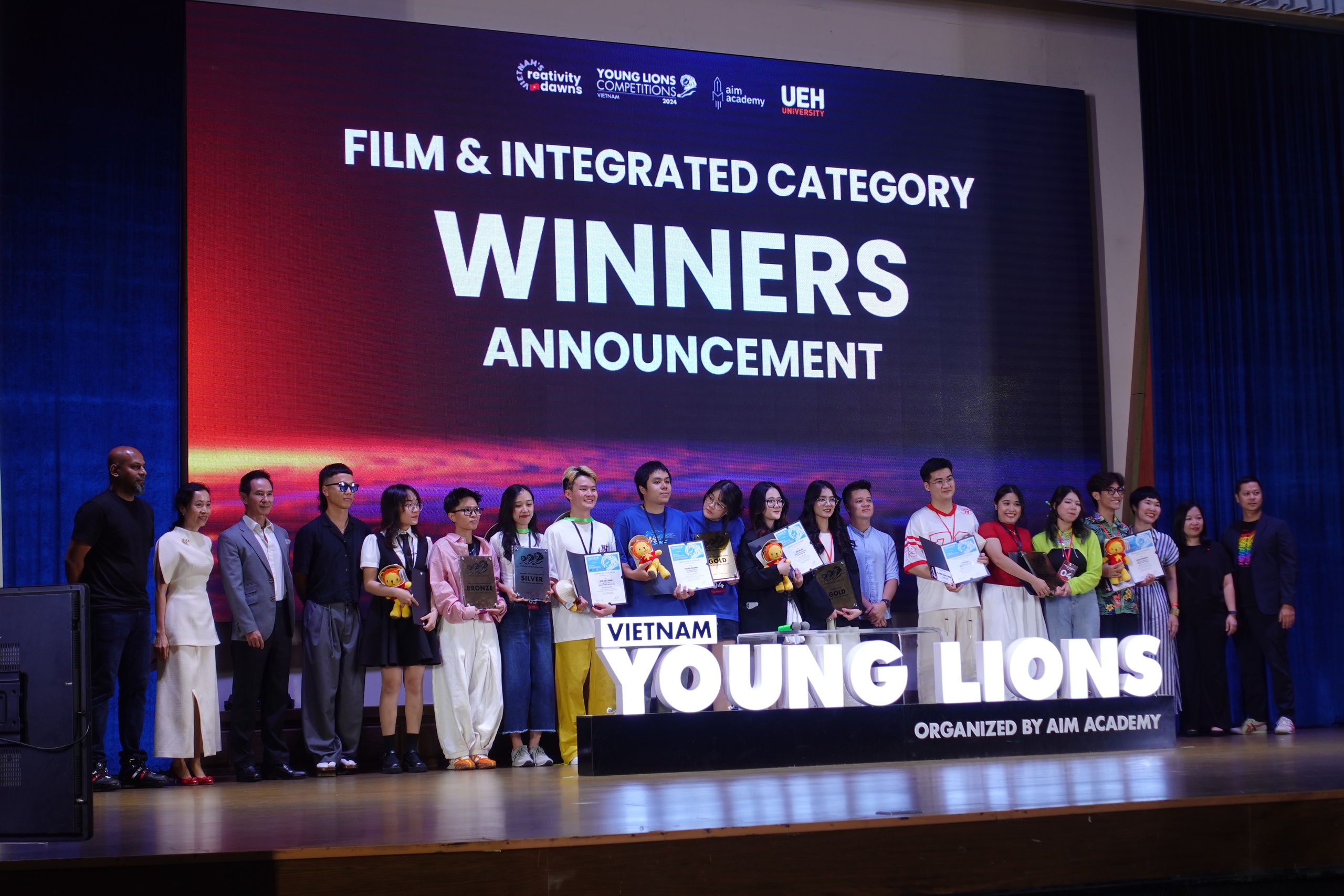 Các thí sinh thắng giải ở hạng mục Film & Integrated