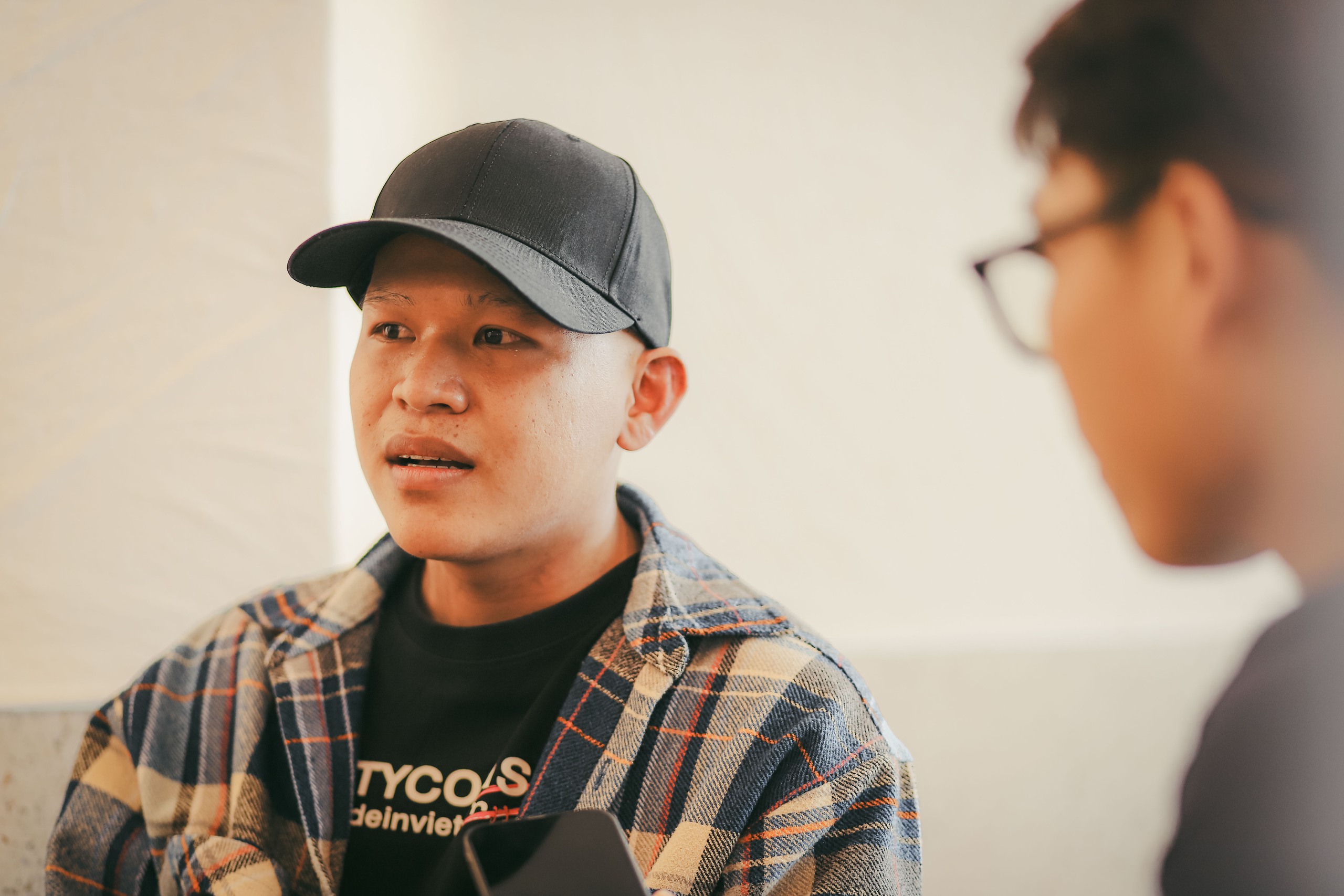 Rapper Long Nón Lá tiết lộ đang hóa trị, tập cách chấp nhận biến cố