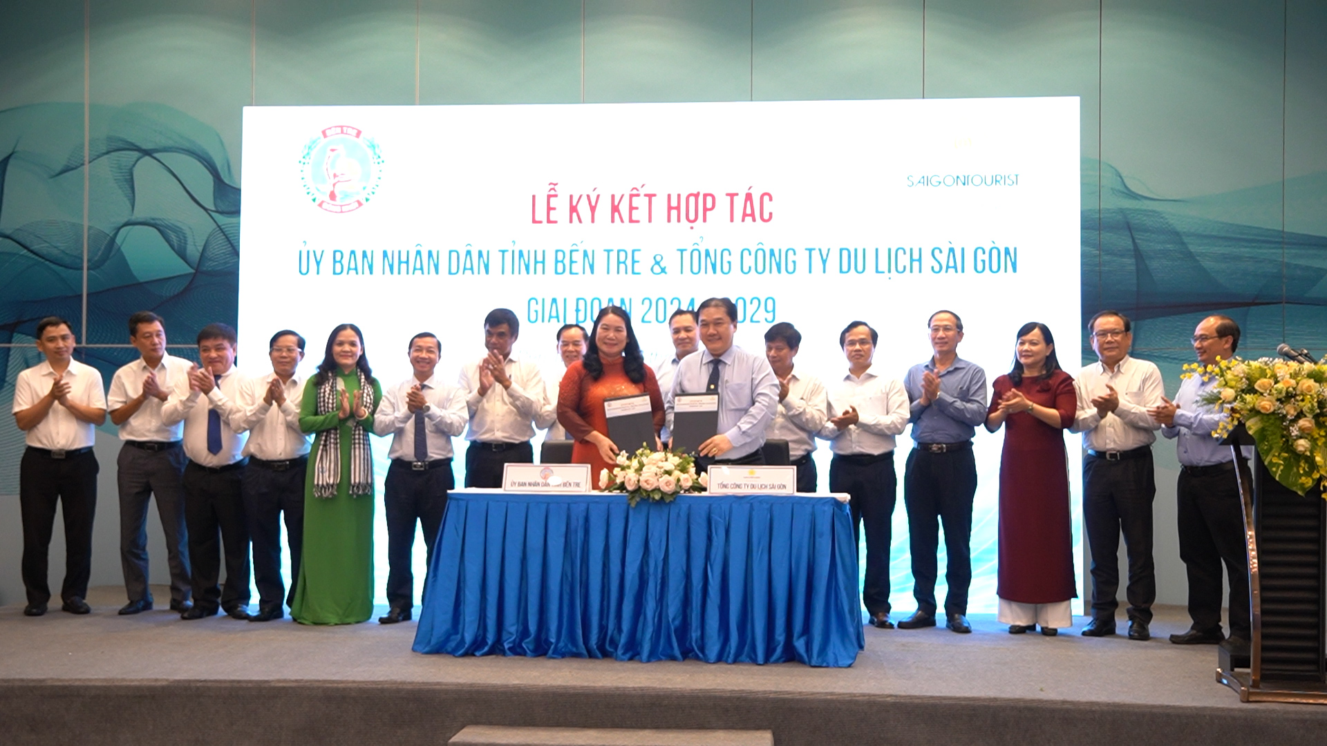 UBND tỉnh Bến Tre và Tổng Công ty Du lịch Sài Gòn ký kết hợp tác