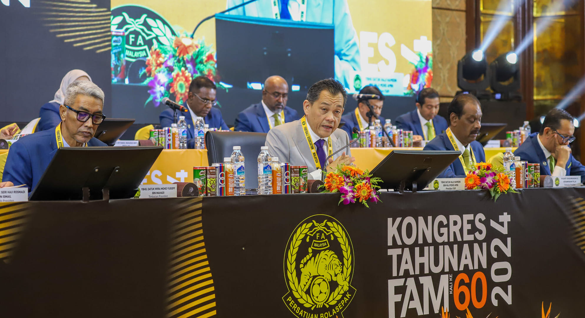 Liên đoàn Bóng đá Malaysia (FAM)