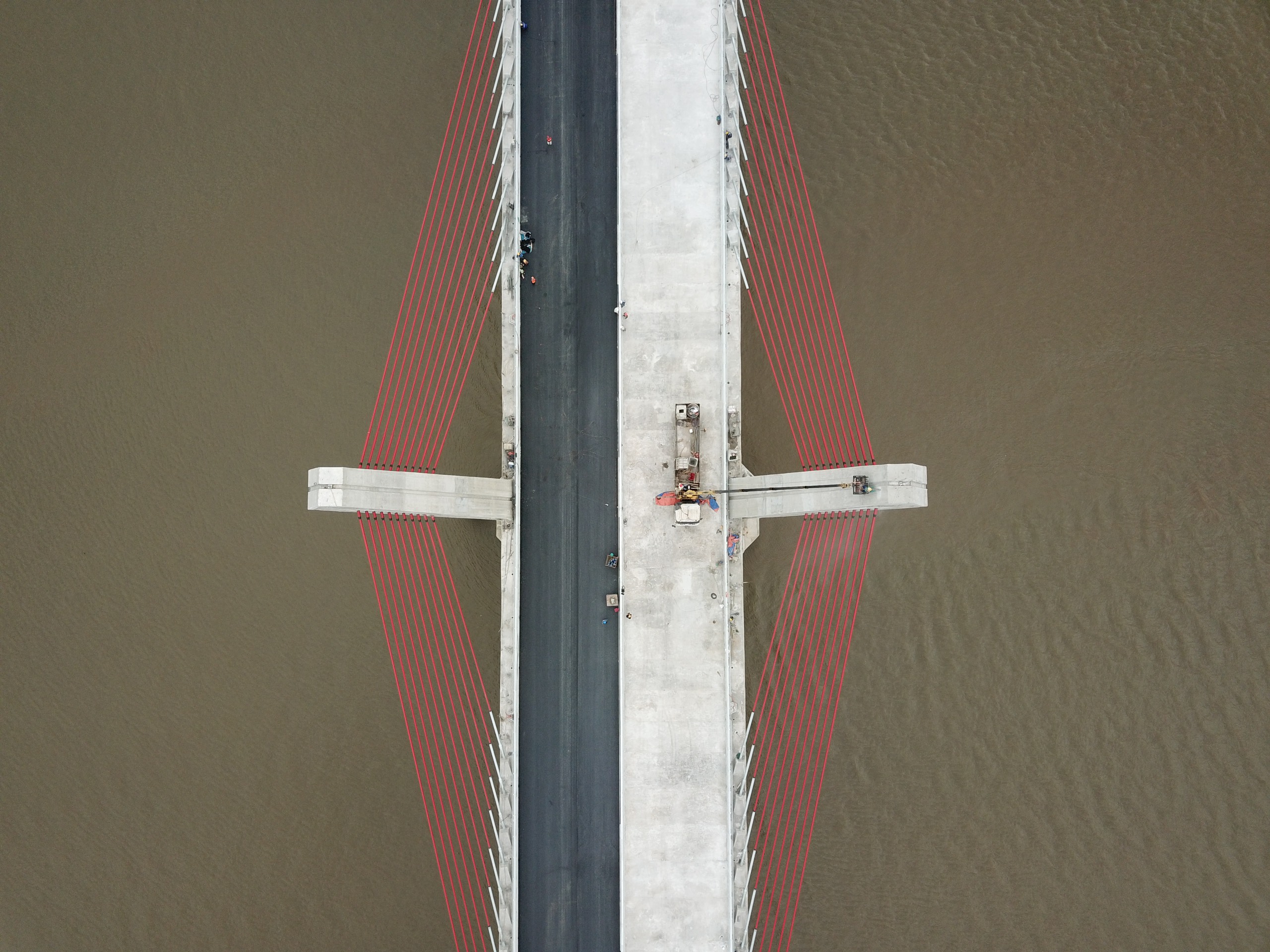 Cầu Bến Rừng gần 2.000 tỉ nối Hải Phòng - Quảng Ninh sắp thông xe - Ảnh 4.