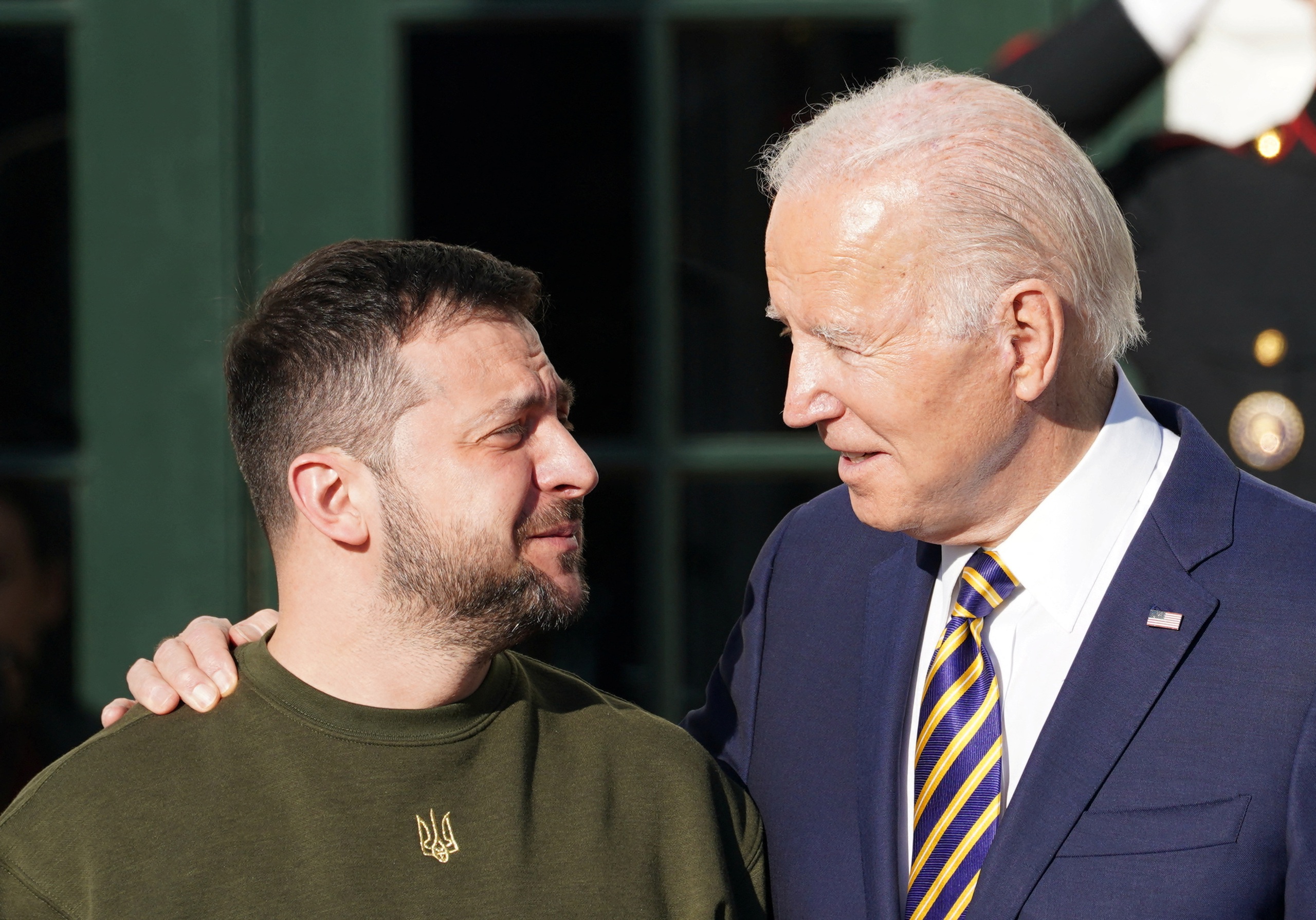 Tổng thống Joe Biden (phải) đón tiếp Tổng thống Ukraine Volodymyr Zelensky ở Washington (Mỹ), ngày 21.12.2022