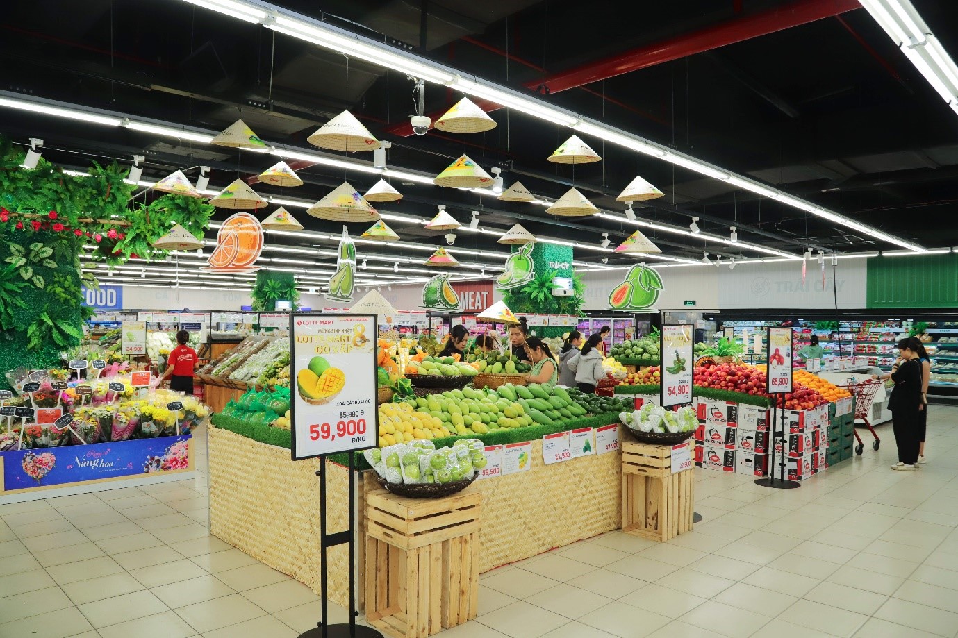 Tn hng khuyn mi 'kp' ti LOTTE Mart G Vp dp i l v mng sinh nht Tn hng khuyn mi 'kp' ti LOTTE Mart G Vp dp i l v mng sinh nht