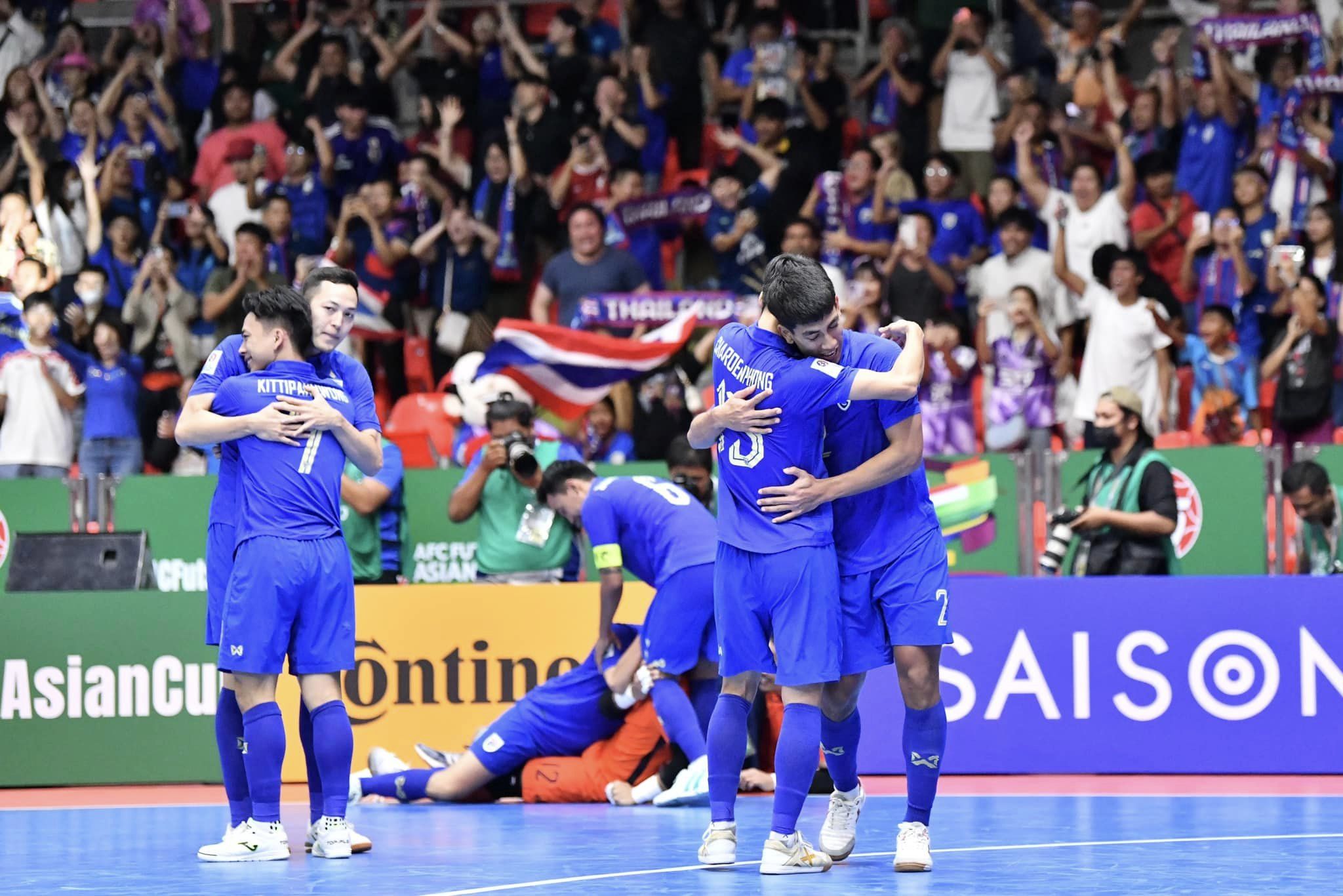 Ngược dòng ngoạn mục, đội tuyển Thái Lan đứng trước cơ hội vô địch futsal châu Á- Ảnh 2.