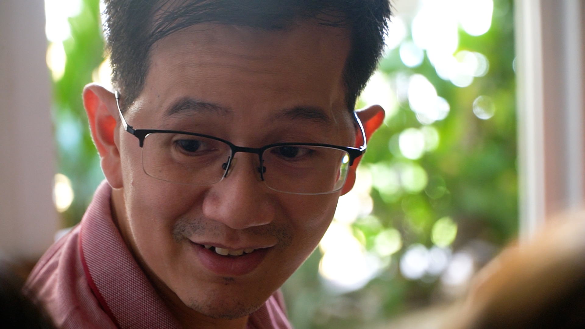 Cuộc sống 'hồi sinh' kì diệu sau tai nạn nghiêm trọng của anh Tuấn