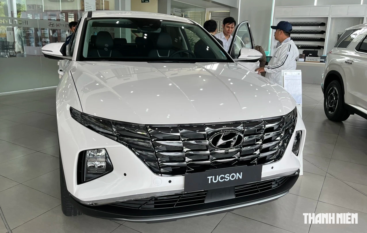 Ô tô crossover hạng C dưới 1 tỉ tại Việt Nam đua giảm giá hàng trăm triệu- Ảnh 2. Ô tô crossover hạng C dưới 1 tỉ tại Việt Nam đua giảm giá hàng trăm triệu- Ảnh 2.