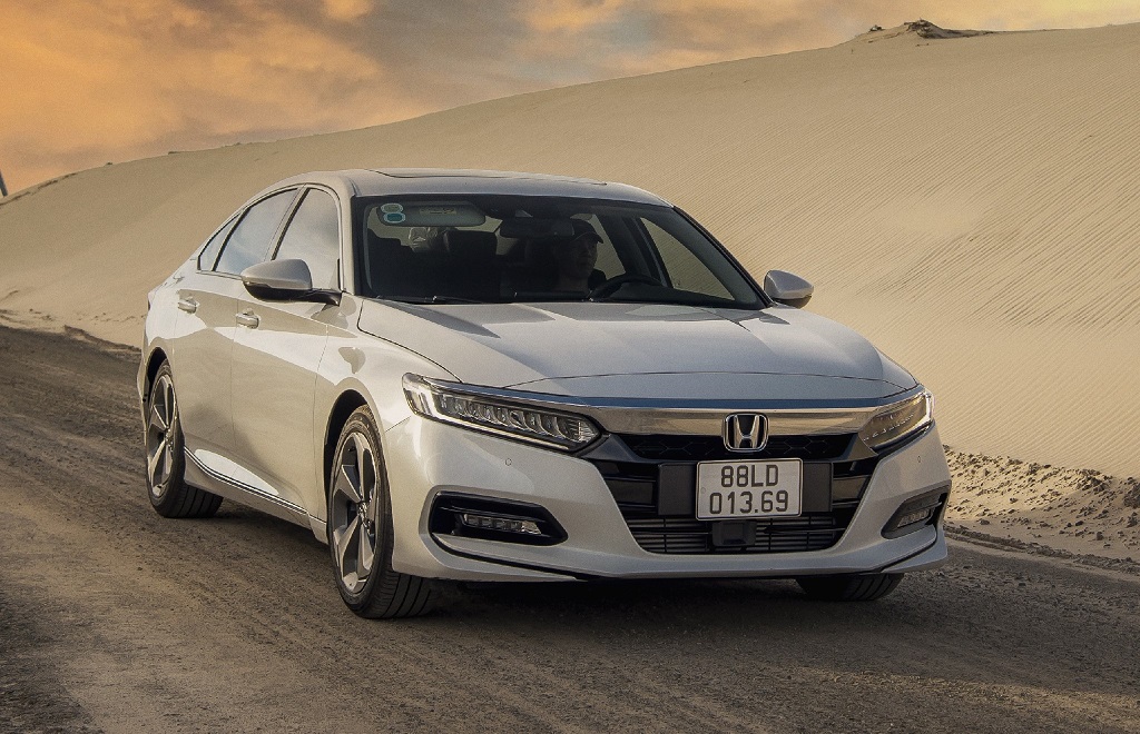 Xe ‘ế’ Honda Accord giảm giá kỷ lục, xuống còn 1,1 tỉ đồng- Ảnh 2. Xe ‘ế’ Honda Accord giảm giá kỷ lục, xuống còn 1,1 tỉ đồng- Ảnh 2.