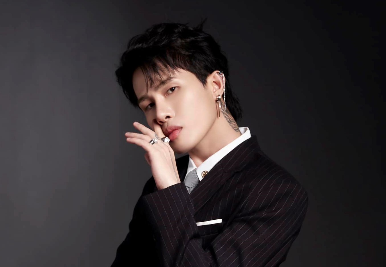 Phía Jack lên tiếng trước nghi vấn quảng cáo web cá độ