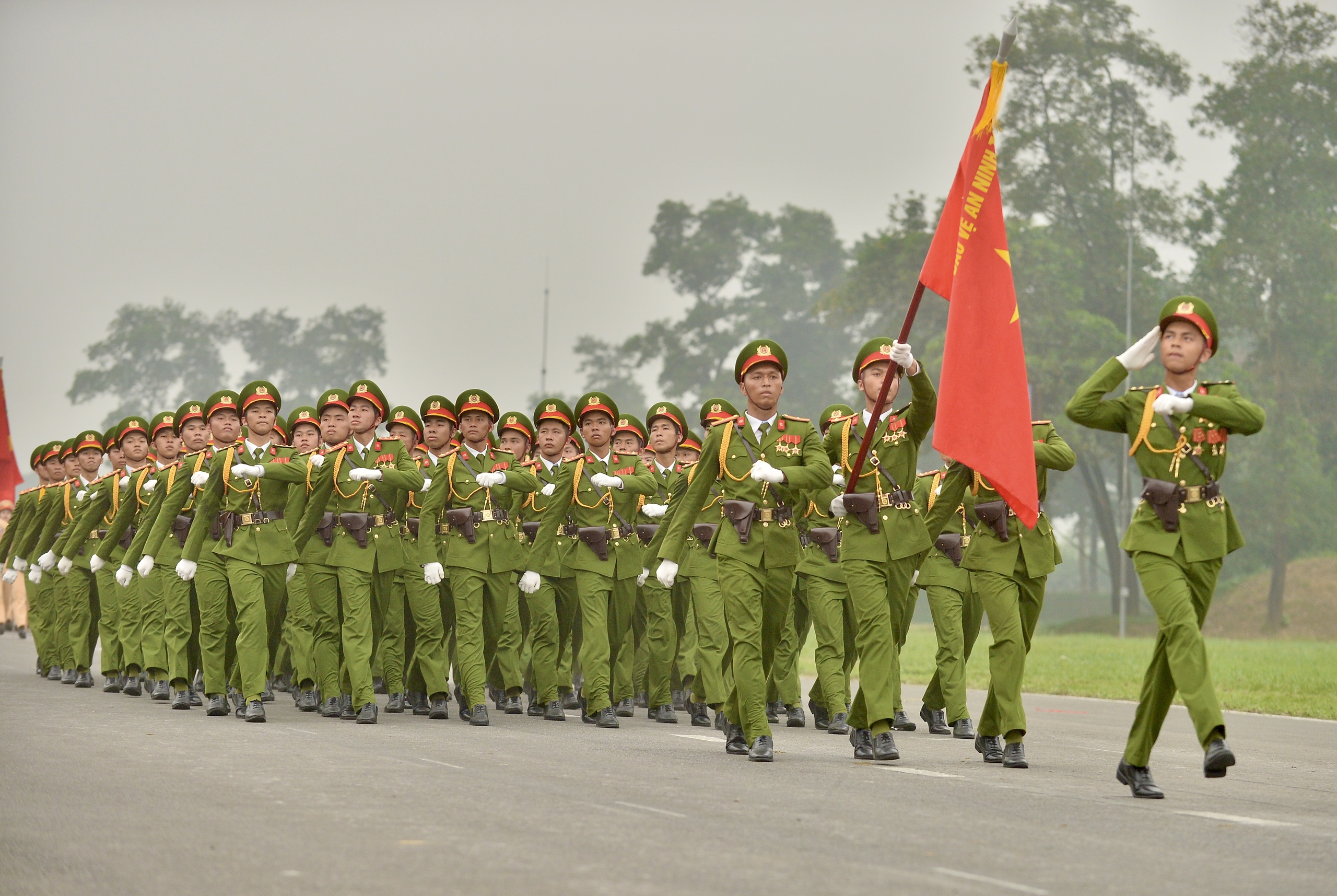 3 đại tướng kiểm tra hợp luyện diễu binh kỷ niệm chiến thắng Điện Biên Phủ- Ảnh 13.